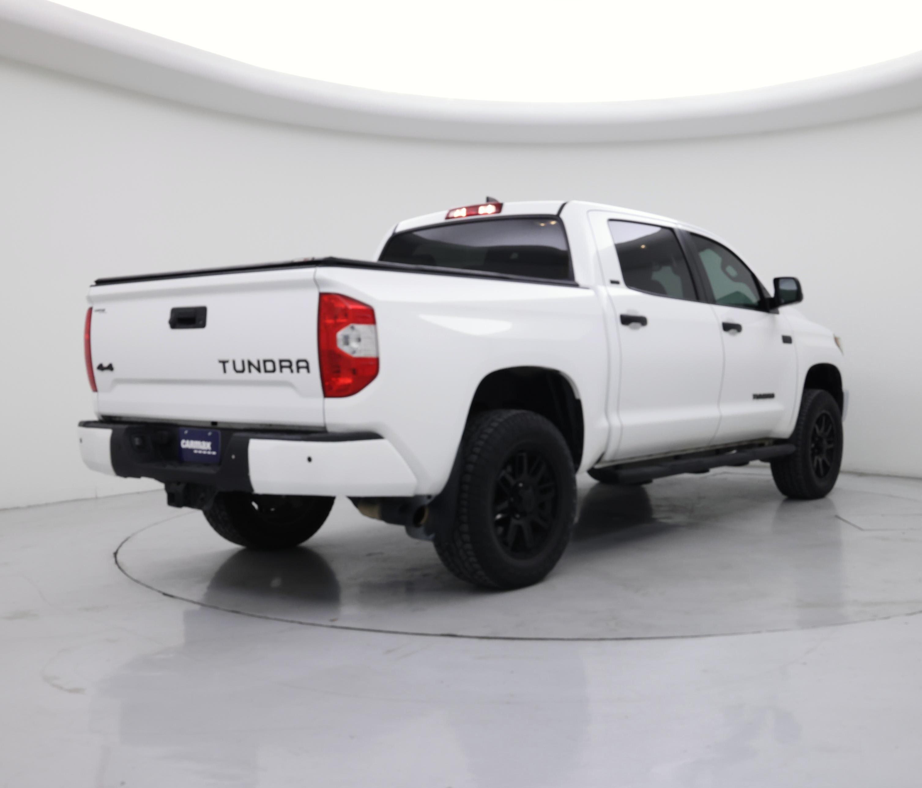 Thumbnail: 2021 Toyota Tundra - 8