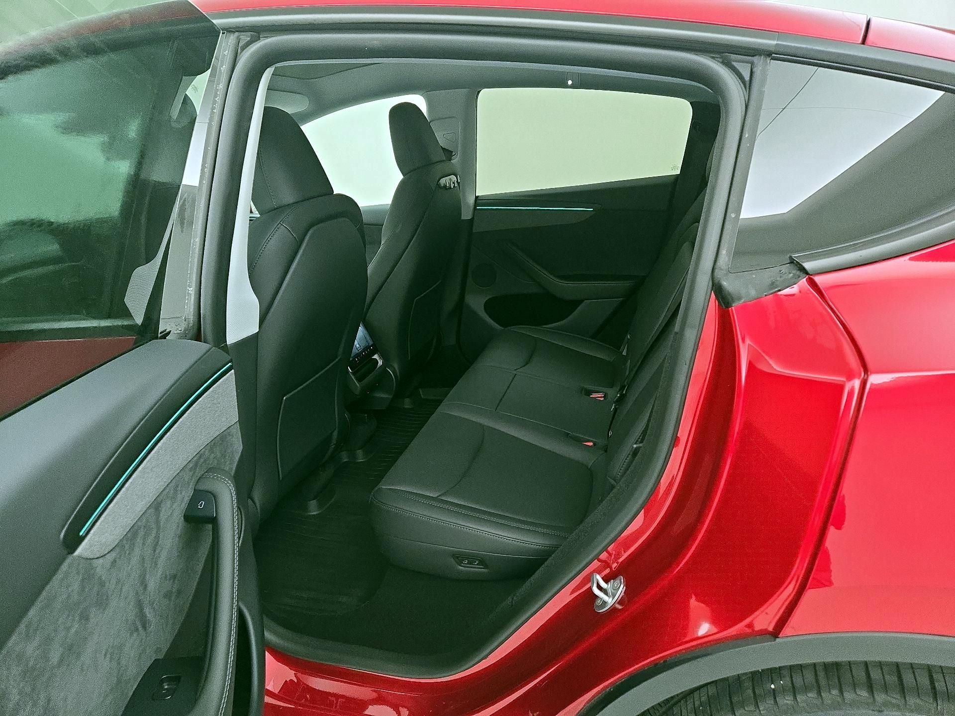 Thumbnail: 2026 Tesla Model Y - 20