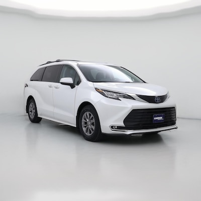 2023 Toyota Sienna Hybrid XLE