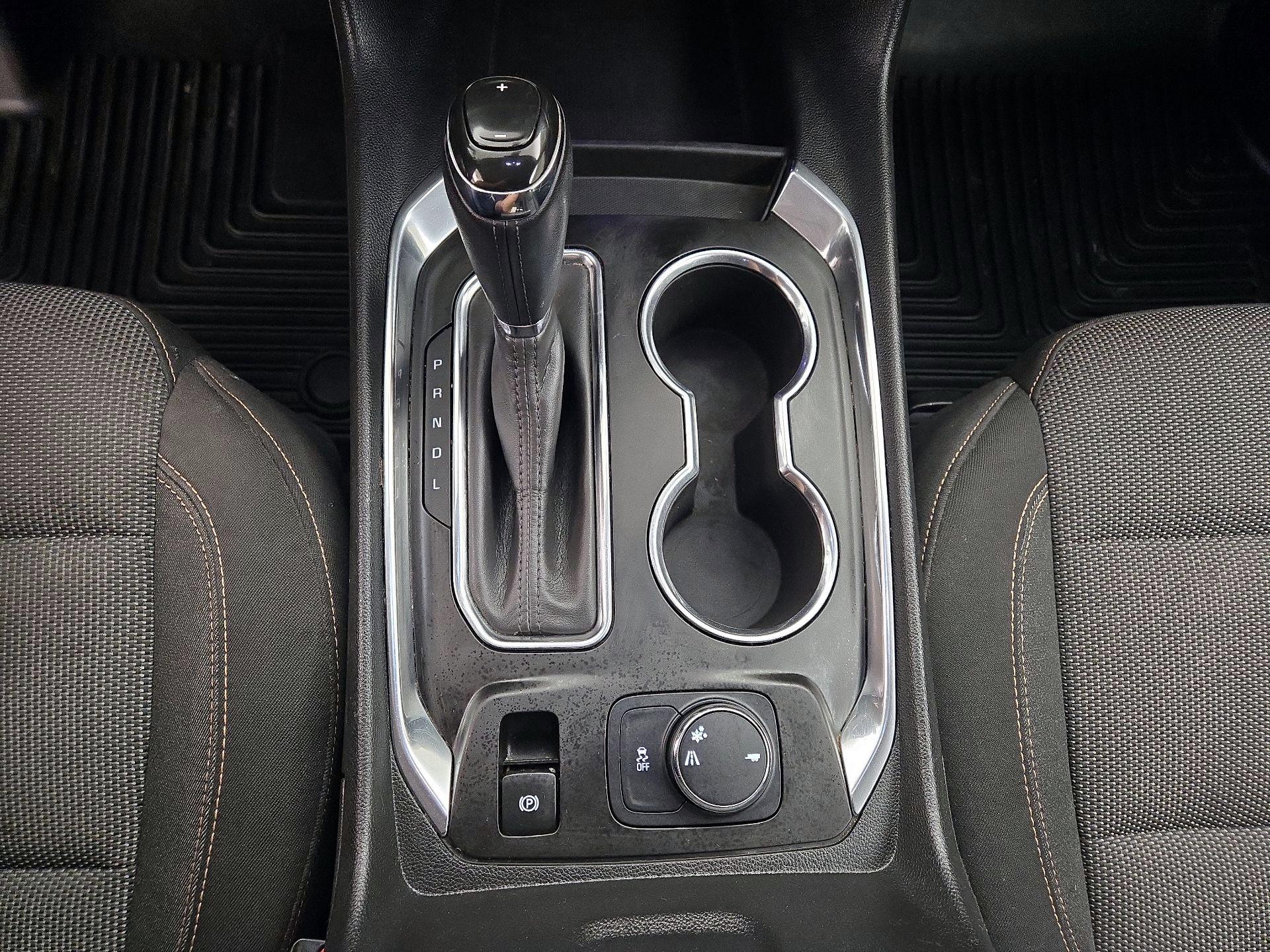 Thumbnail: 2020 Chevrolet Traverse - 17