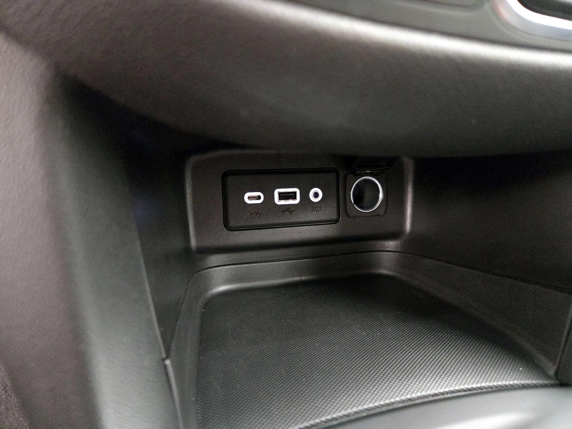 Thumbnail: 2024 Chevrolet Equinox - 18