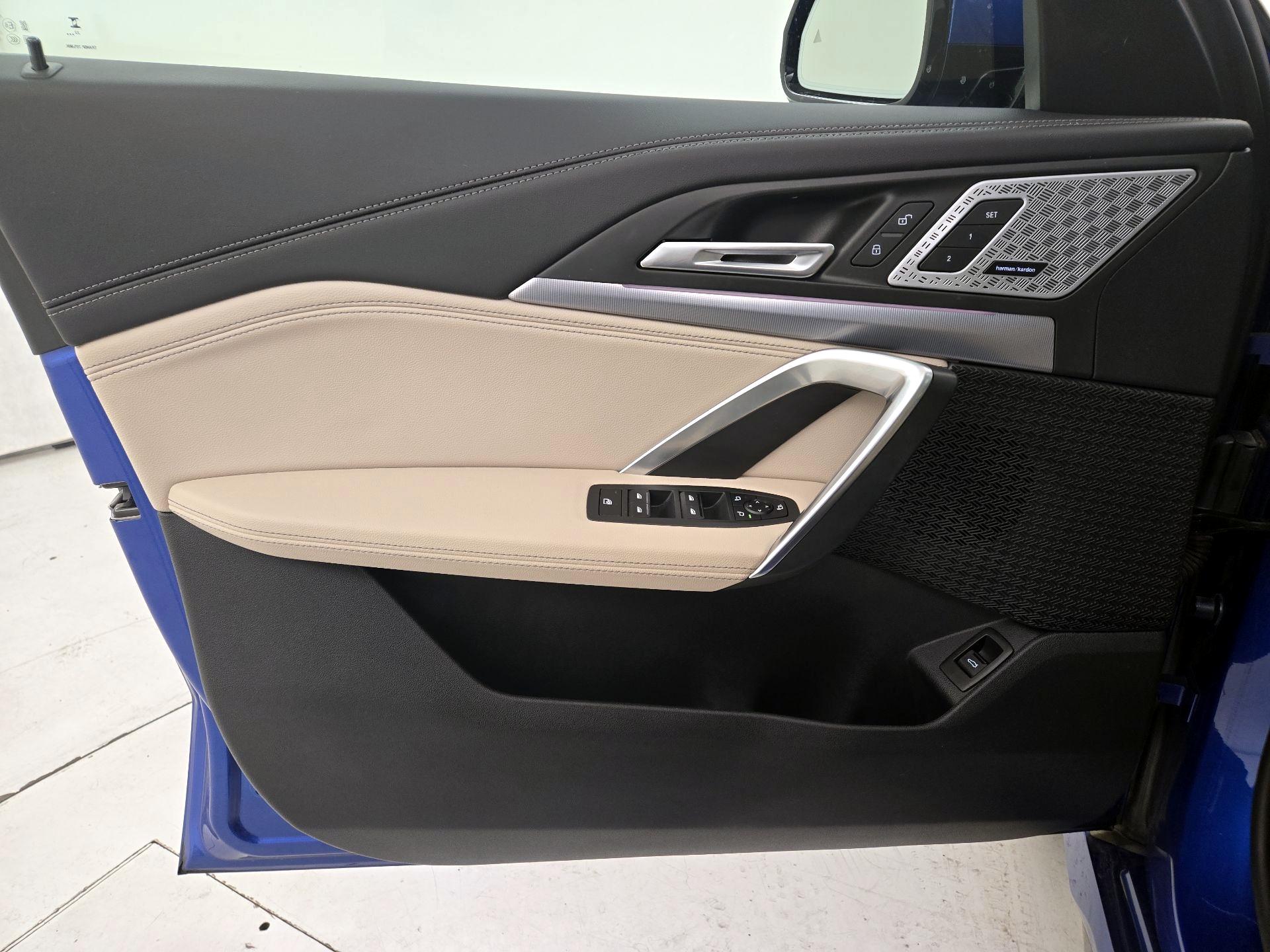 Thumbnail: 2023 BMW X1 - 12