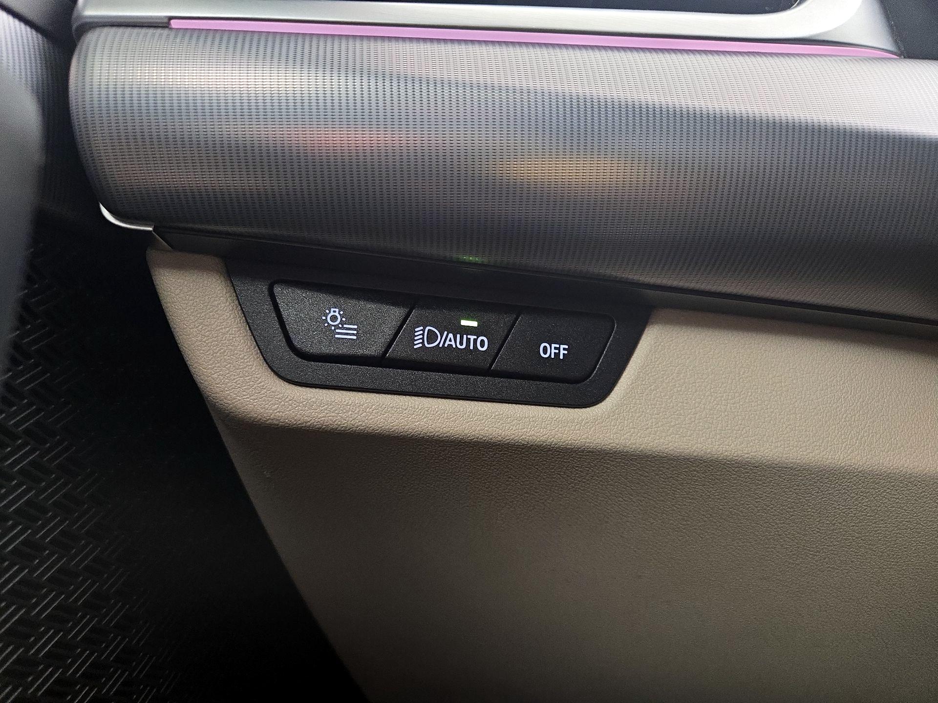 Thumbnail: 2023 BMW X1 - 13