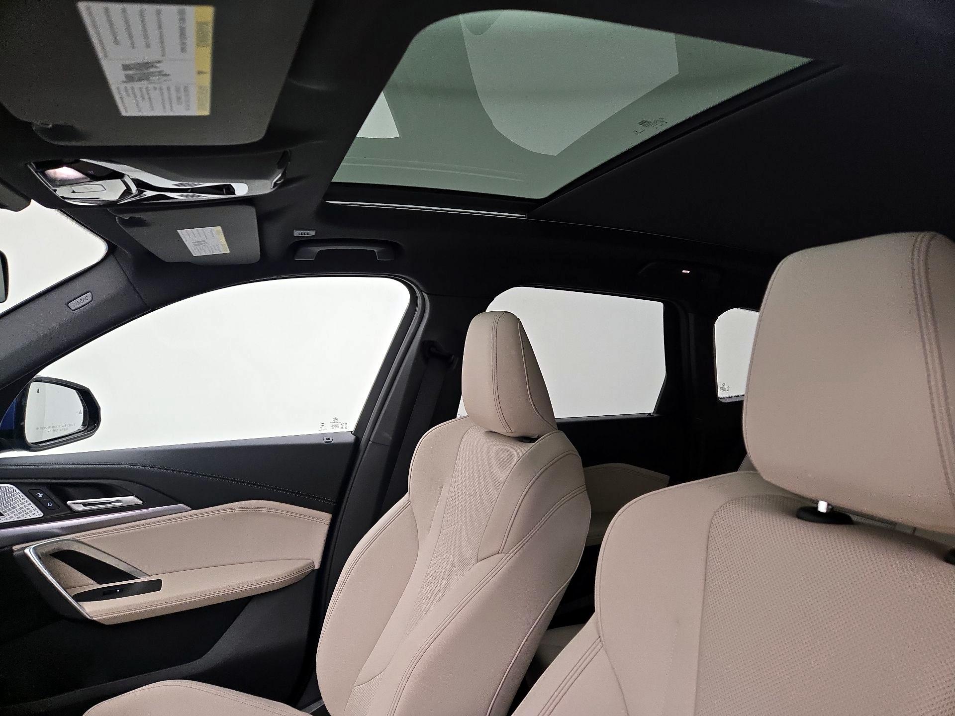 Thumbnail: 2023 BMW X1 - 20