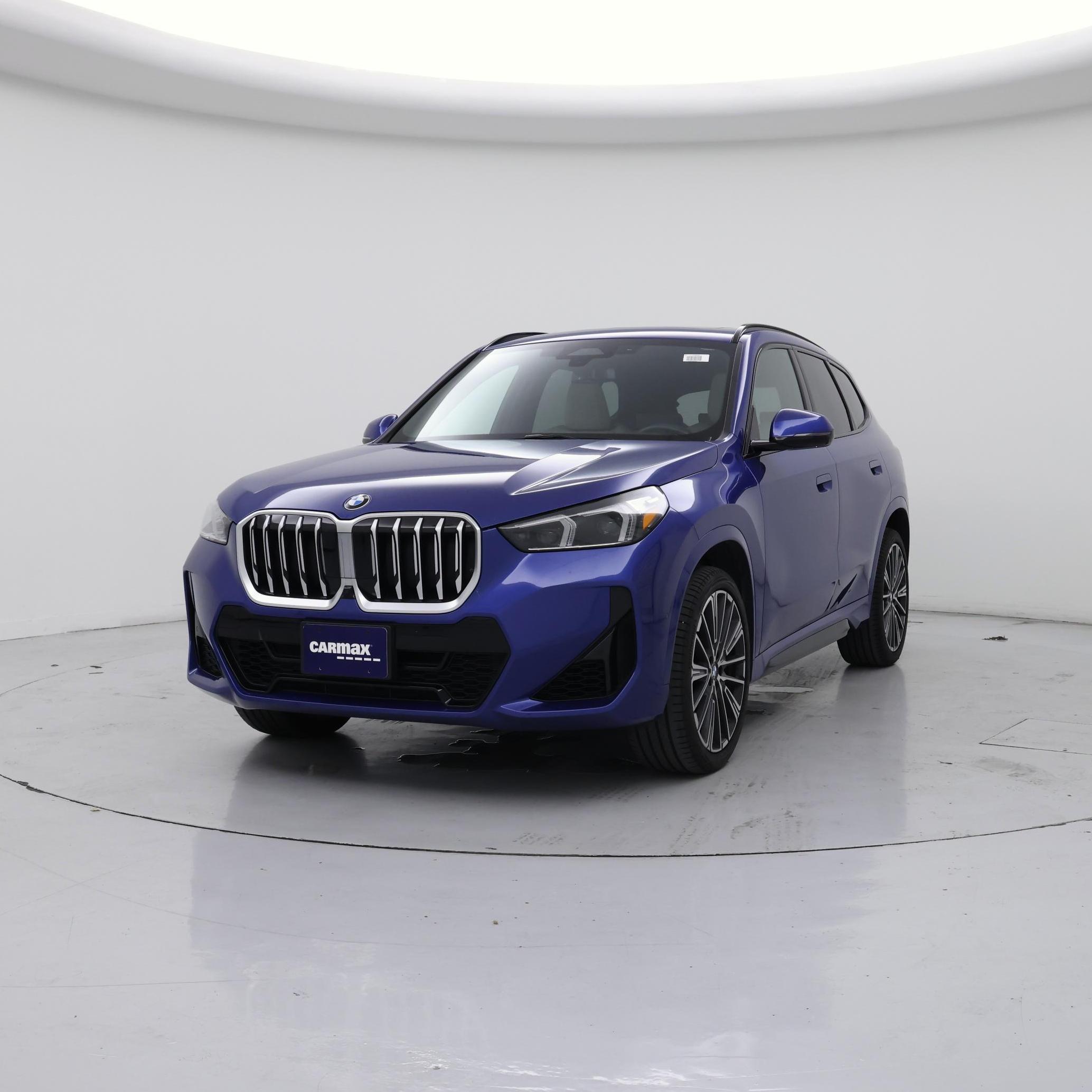Thumbnail: 2023 BMW X1 - 4