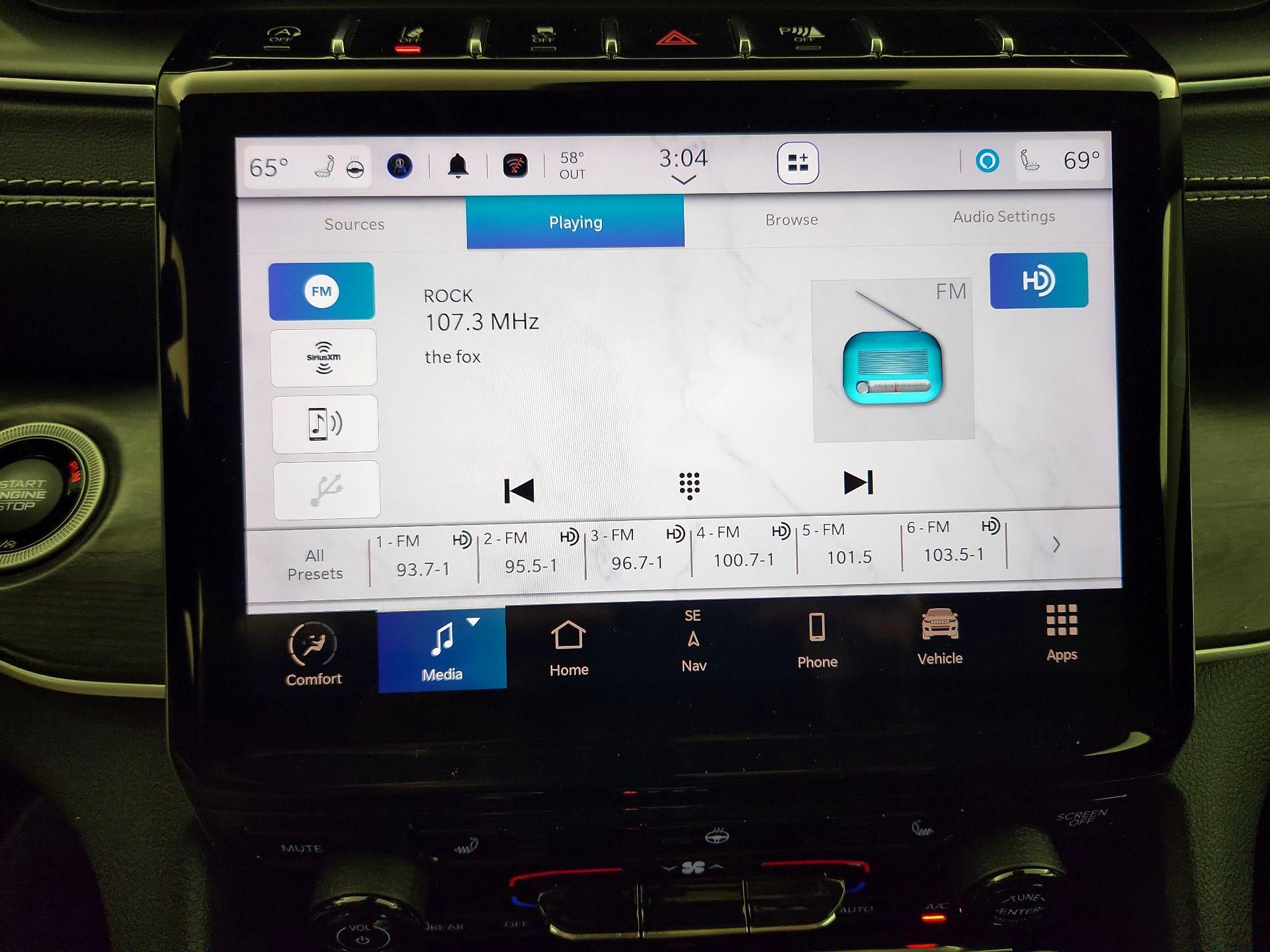 Thumbnail: 2022 Jeep Grand Cherokee L - 16