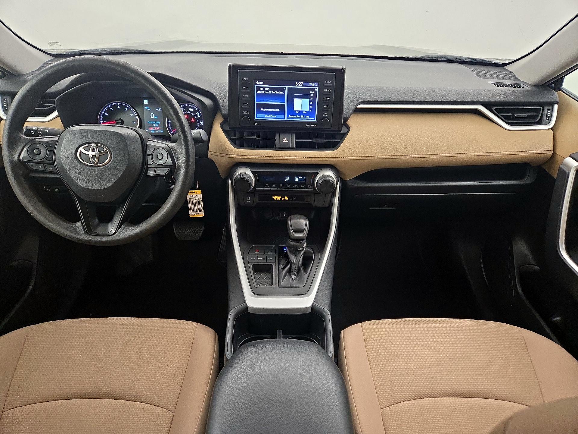 Thumbnail: 2022 Toyota RAV4 - 9