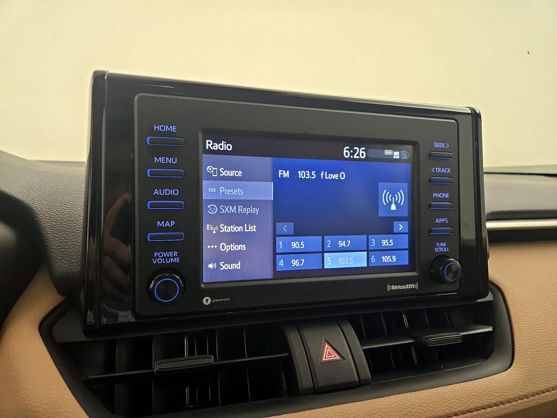 Thumbnail: 2022 Toyota RAV4 - 15