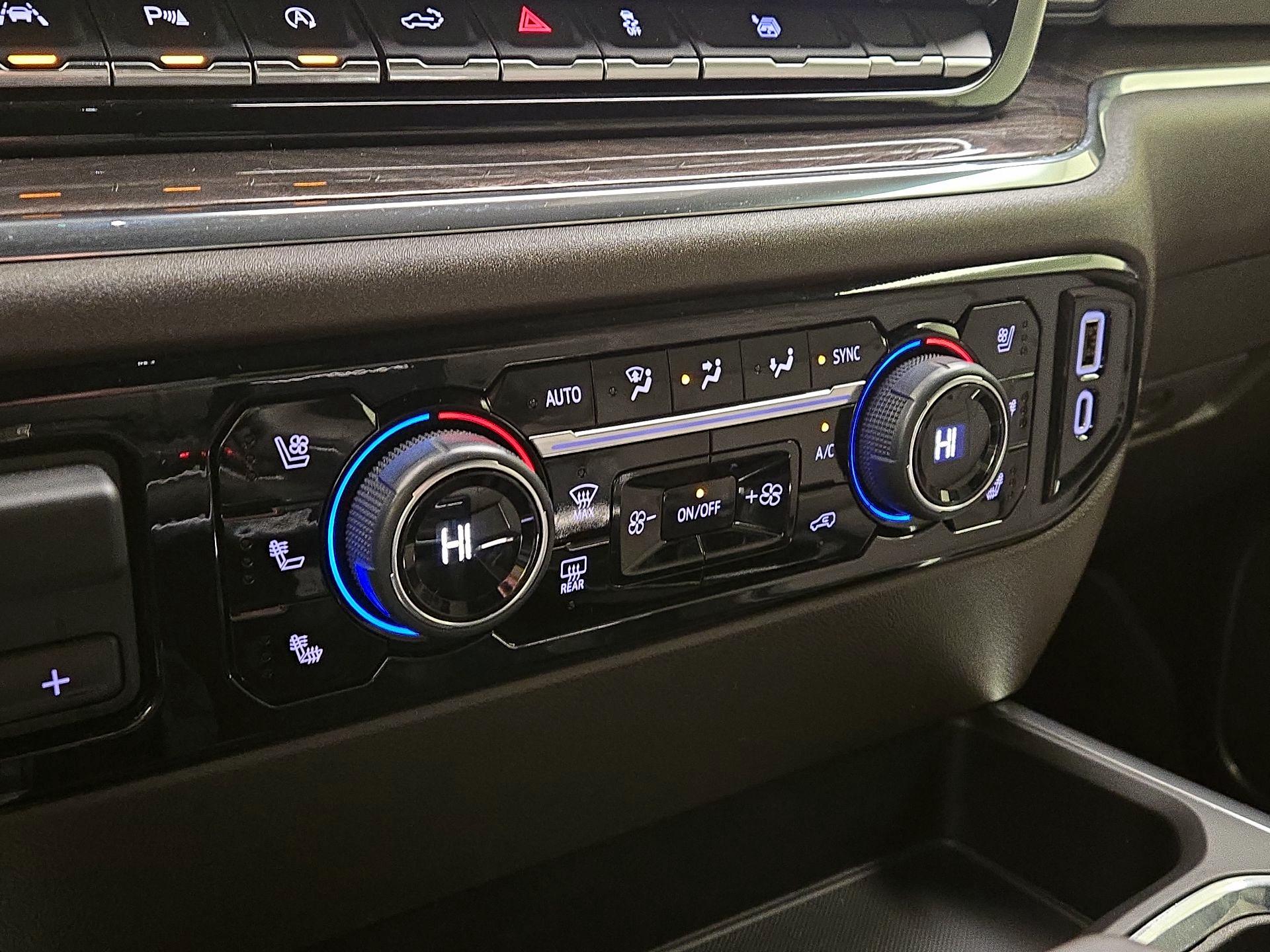 Thumbnail: 2023 Chevrolet Silverado 1500 - 17