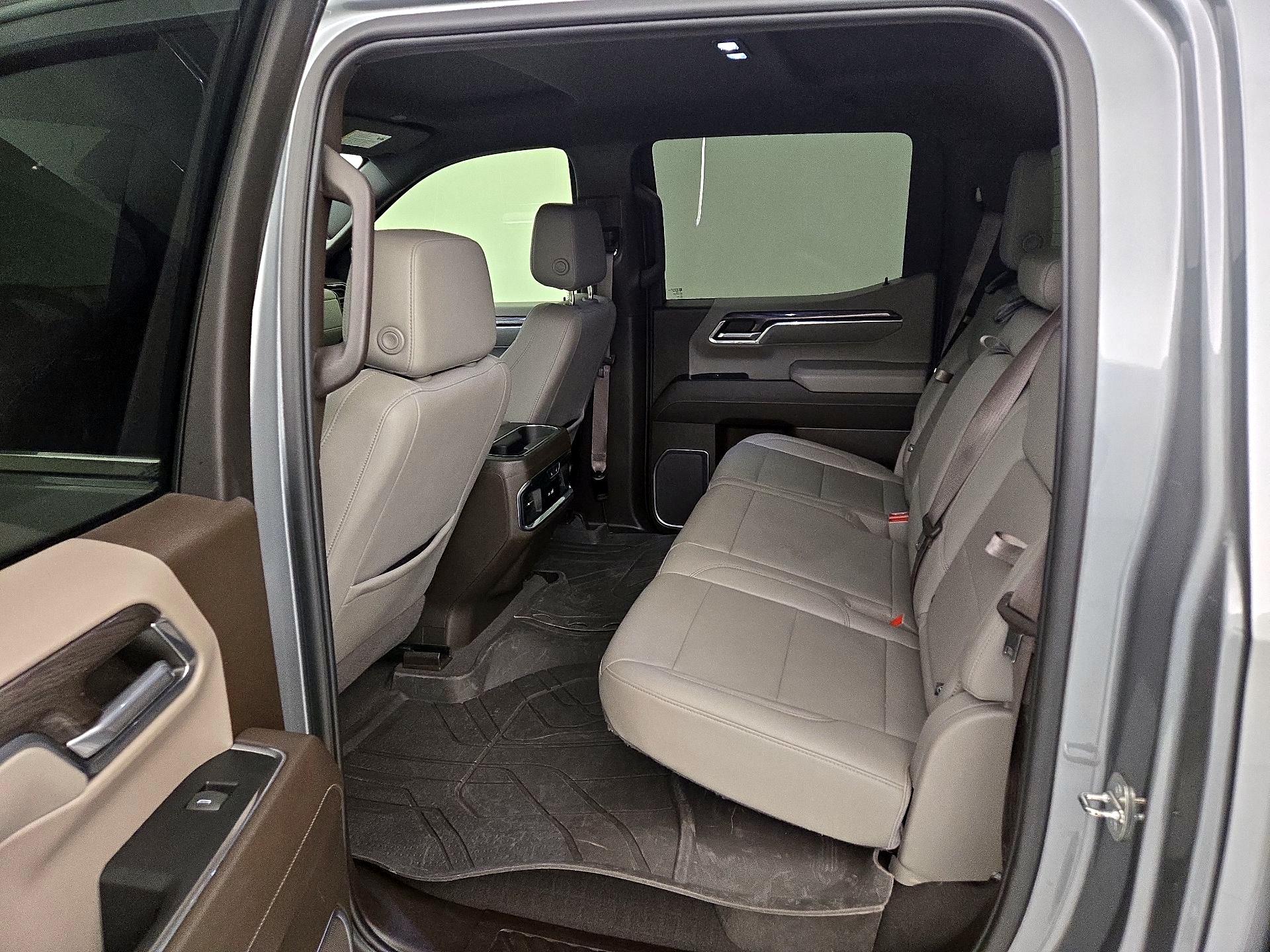 Thumbnail: 2023 Chevrolet Silverado 1500 - 20