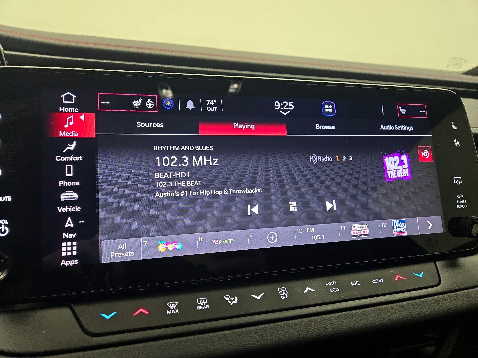 Thumbnail: 2025 Dodge Charger - 16