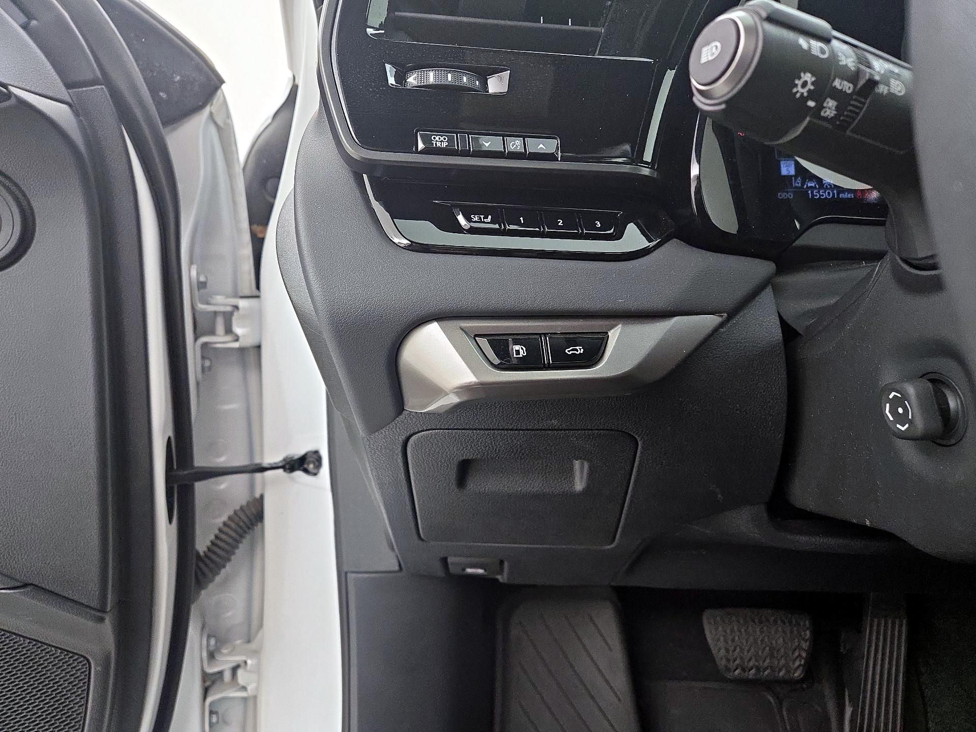 Thumbnail: 2023 Lexus RX - 13