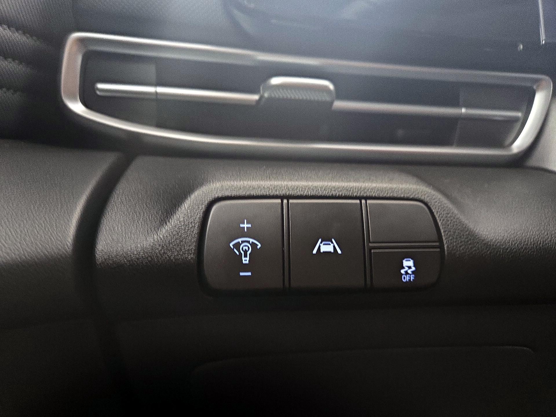 Thumbnail: 2023 Hyundai Elantra - 13