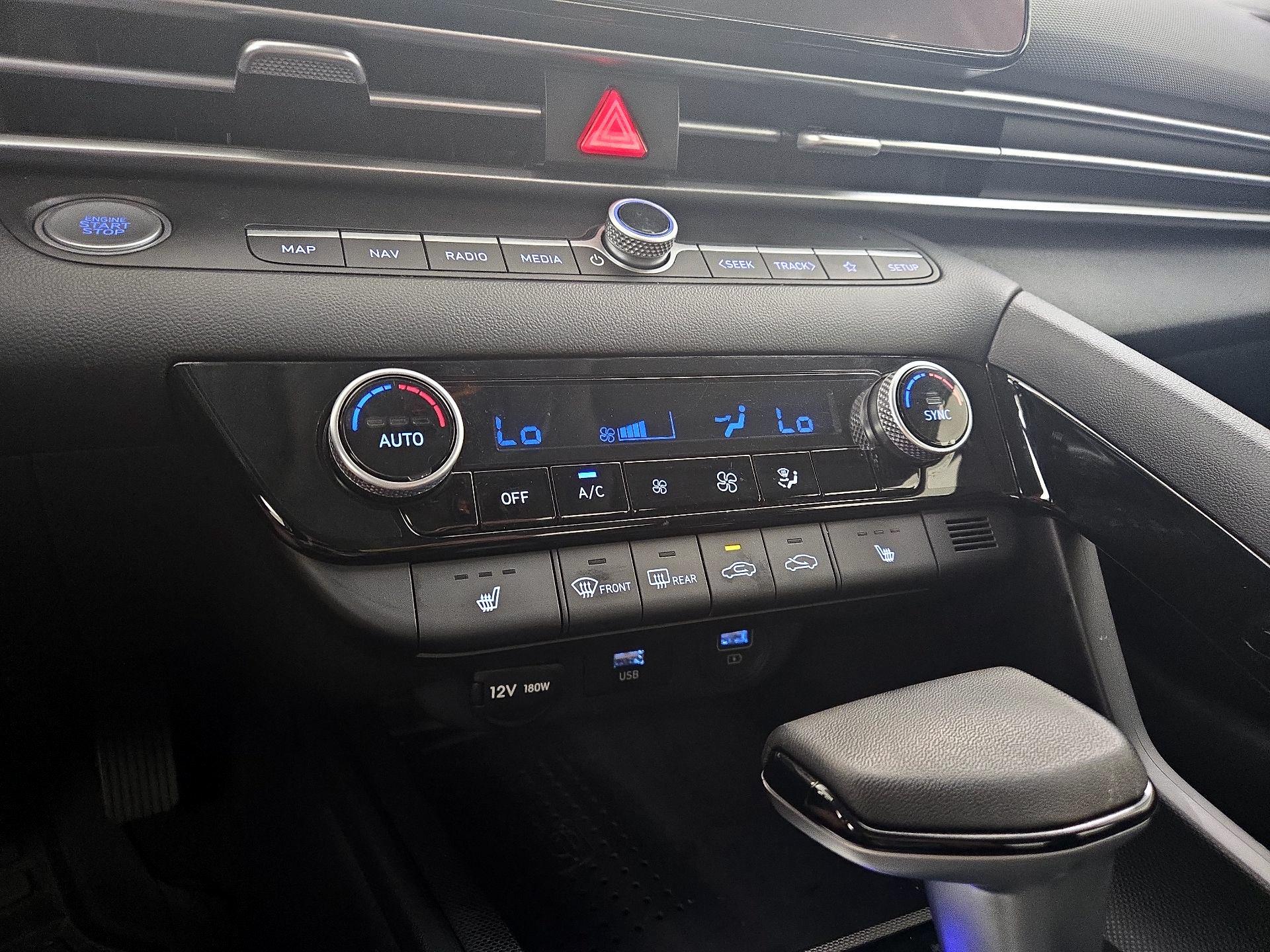 Thumbnail: 2023 Hyundai Elantra - 17