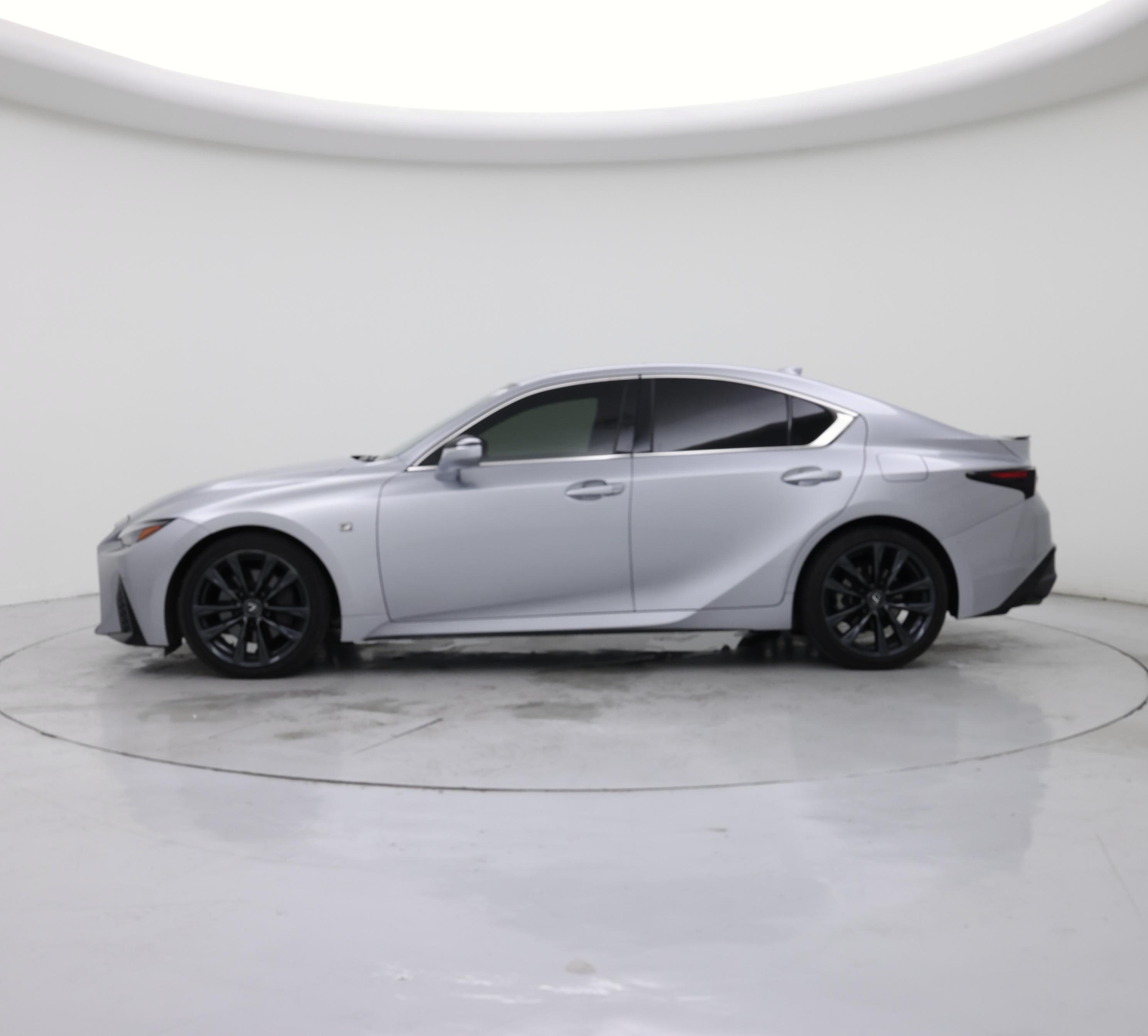 Thumbnail: 2023 Lexus IS - 3