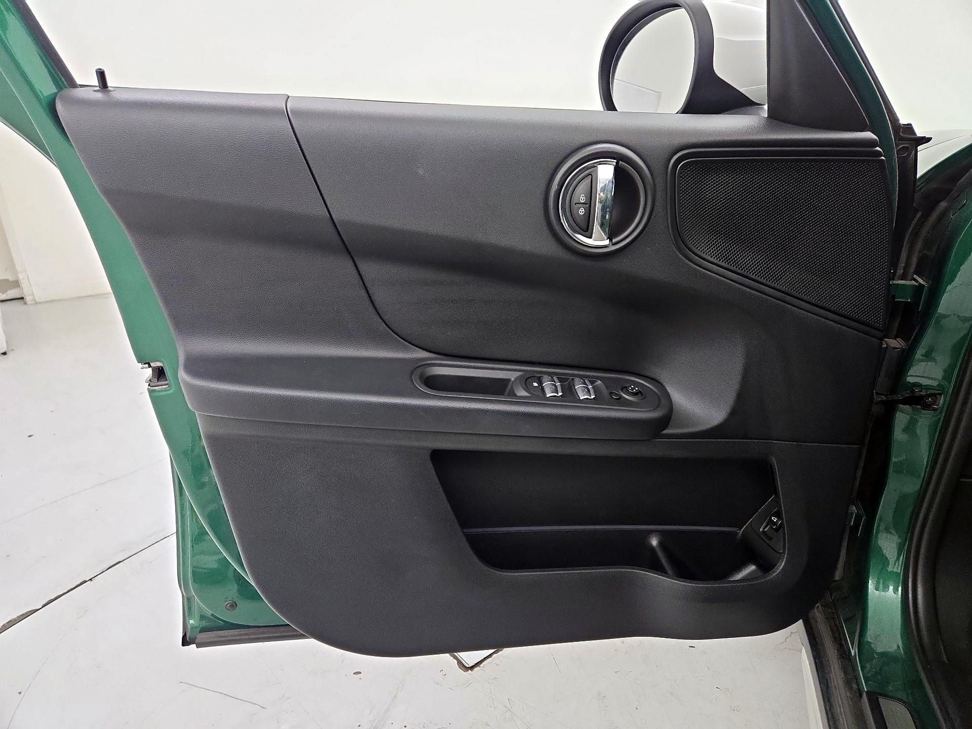 Thumbnail: 2021 MINI Cooper Countryman - 12