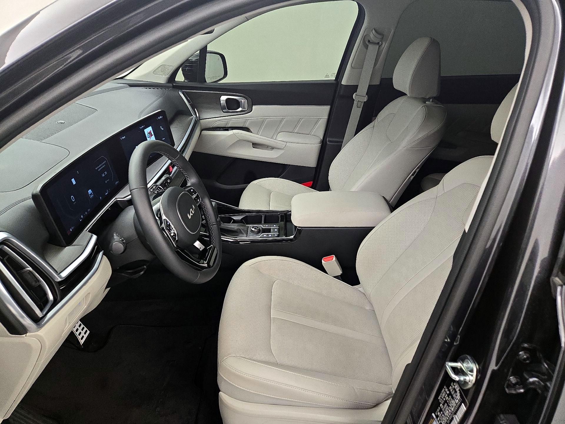 Thumbnail: 2025 Kia Sorento - 11