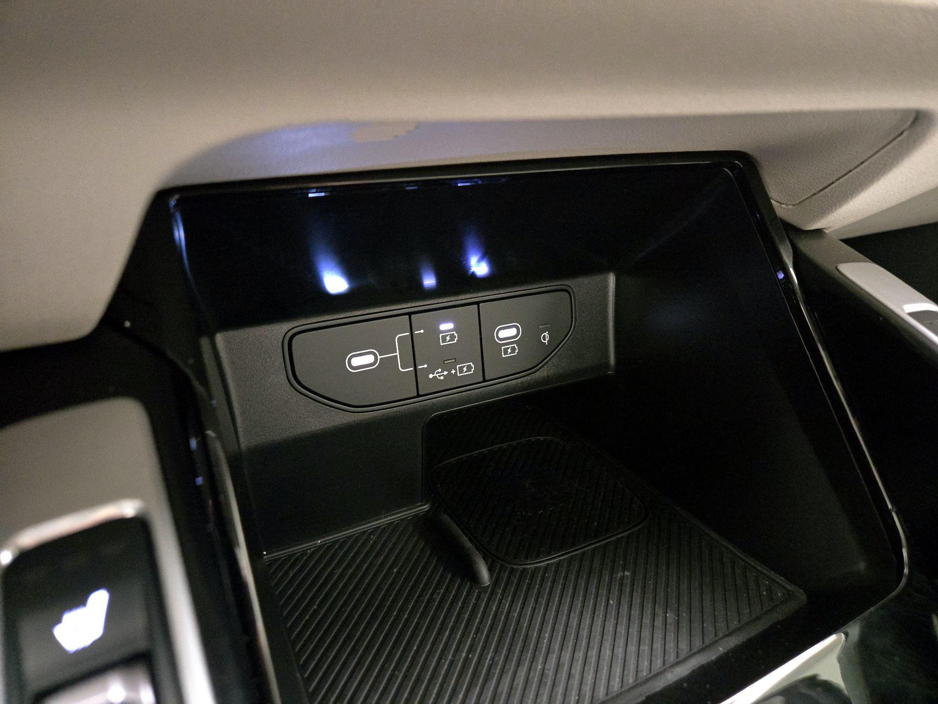 Thumbnail: 2025 Kia Sorento - 19