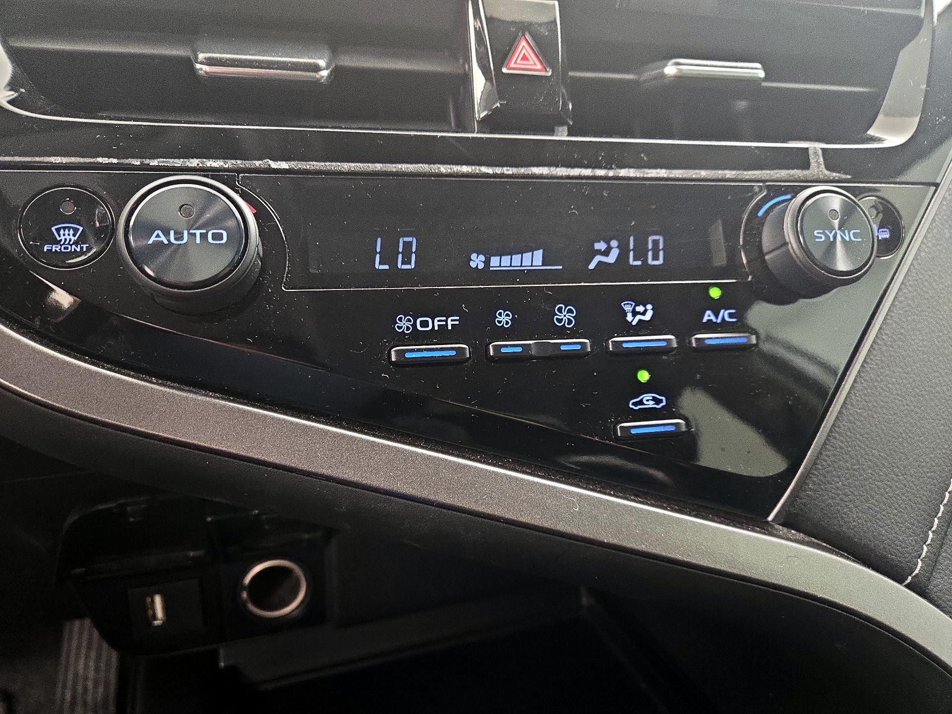 Thumbnail: 2023 Toyota Camry - 16