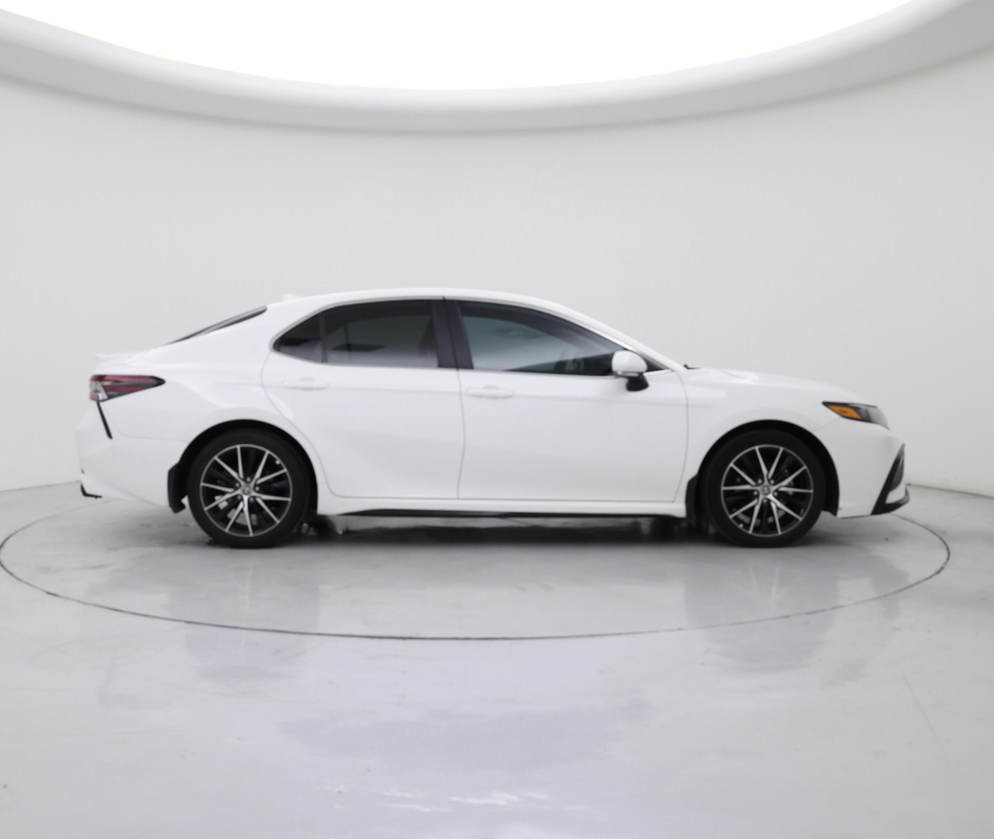 Thumbnail: 2023 Toyota Camry - 7