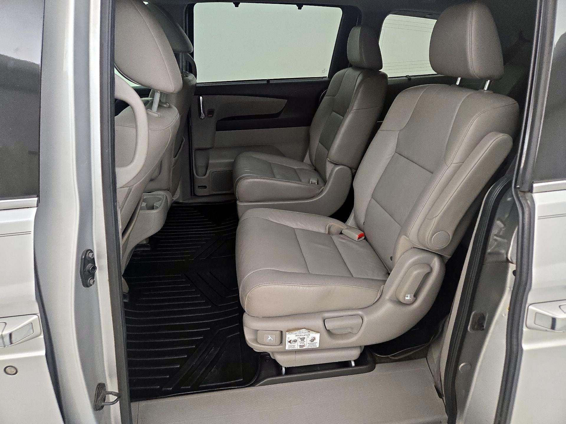 Thumbnail: 2014 Honda Odyssey - 20