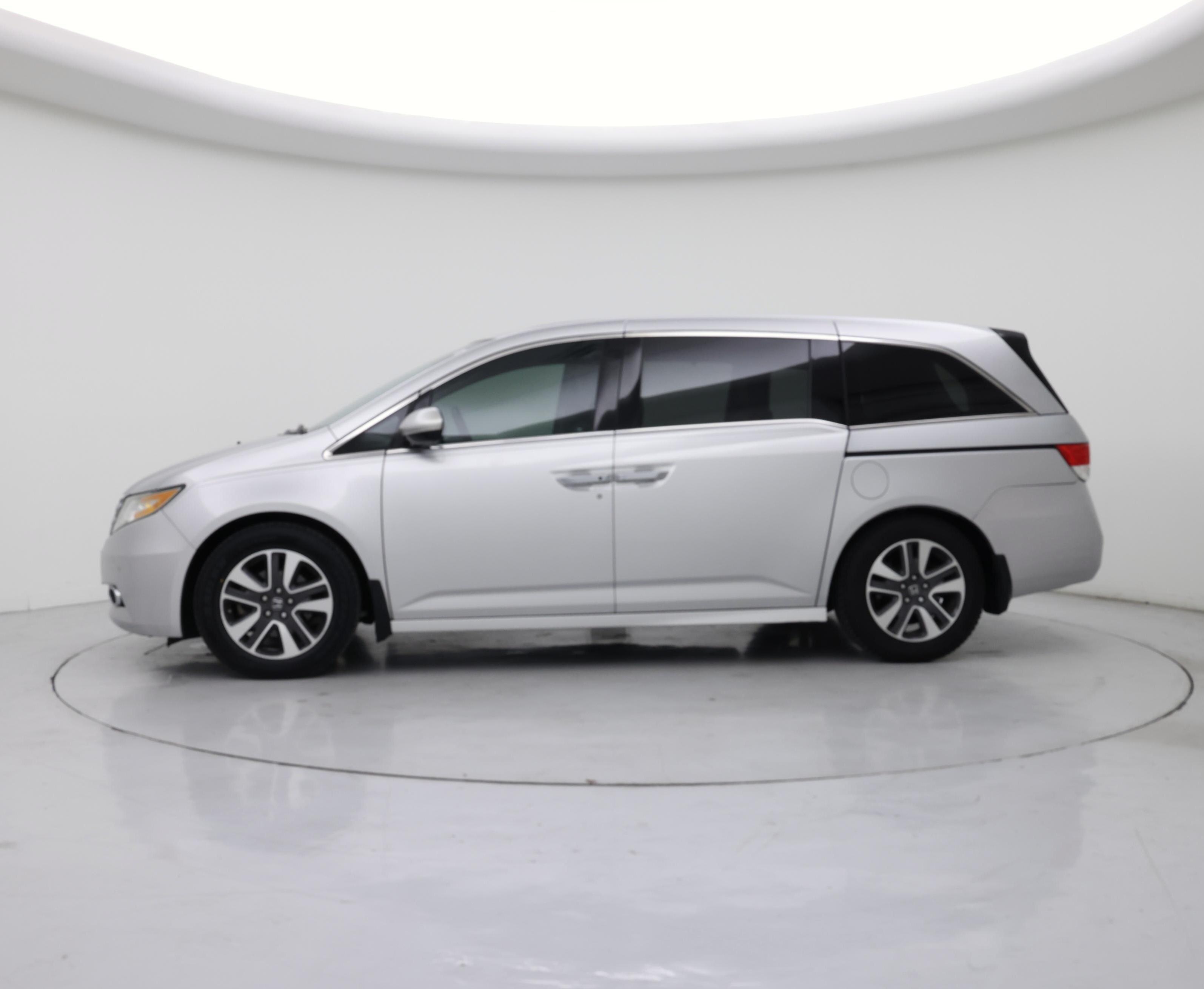 Thumbnail: 2014 Honda Odyssey - 3