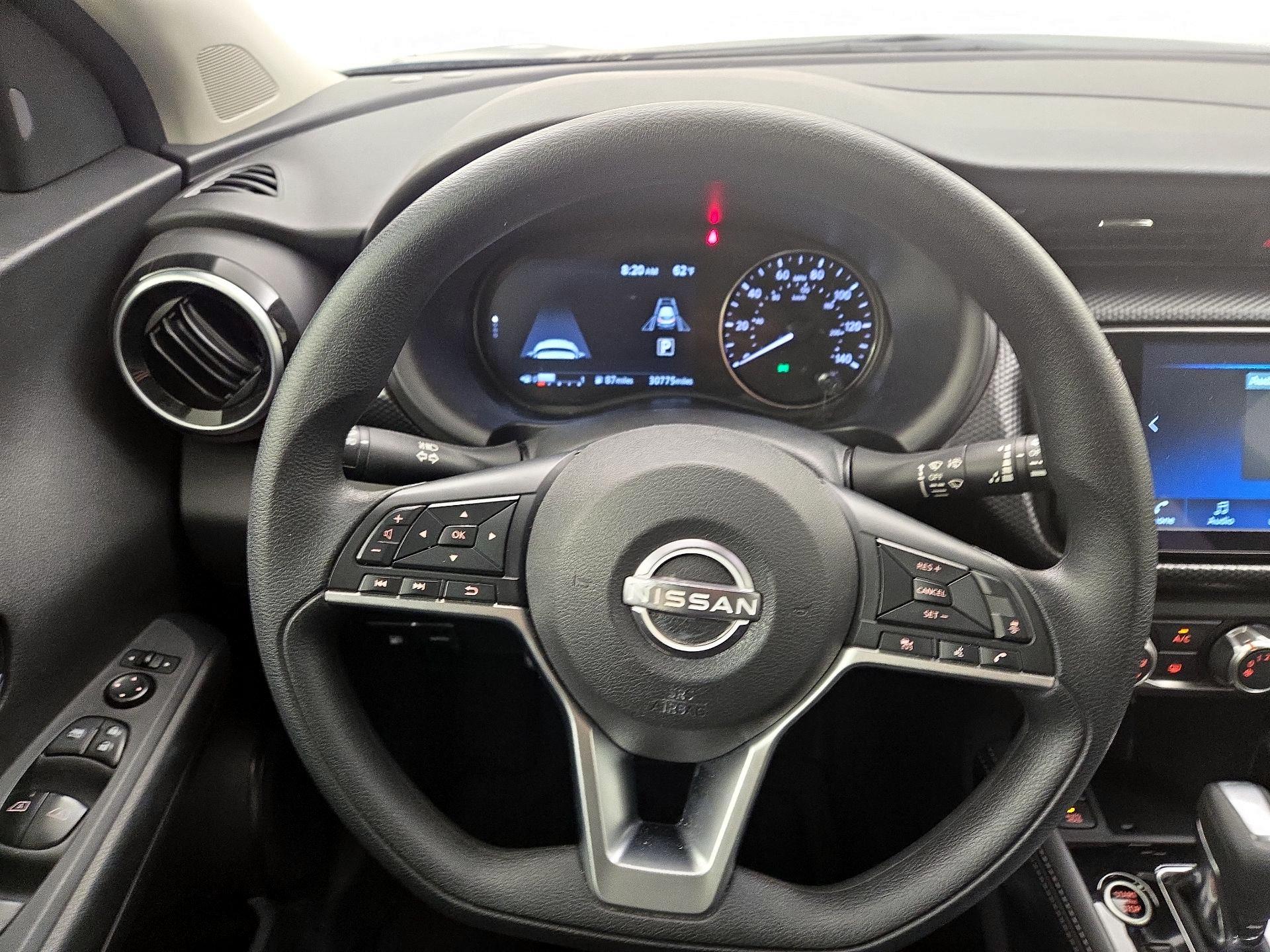 Thumbnail: 2023 Nissan Kicks - 10