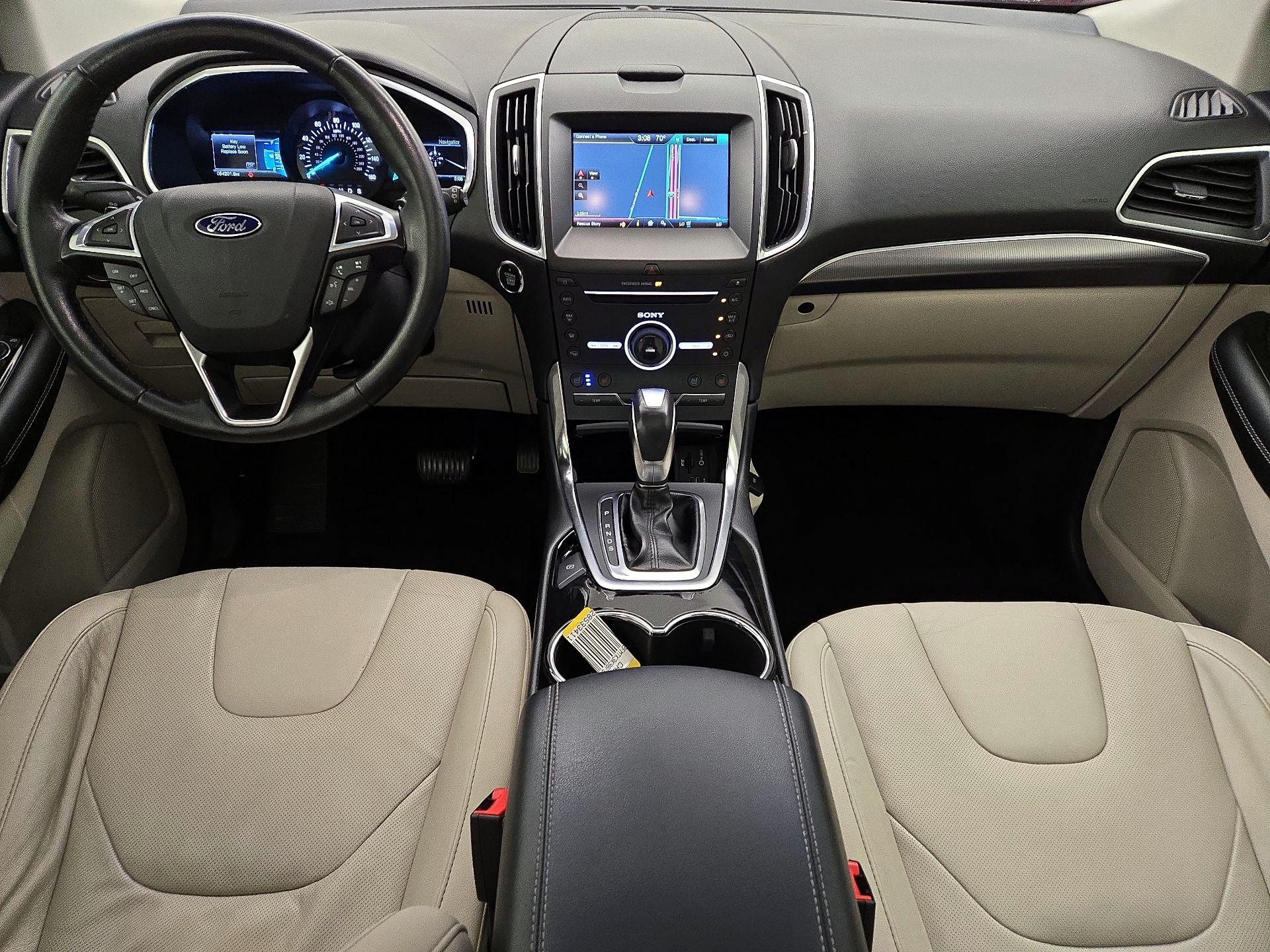 Thumbnail: 2015 Ford Edge - 9