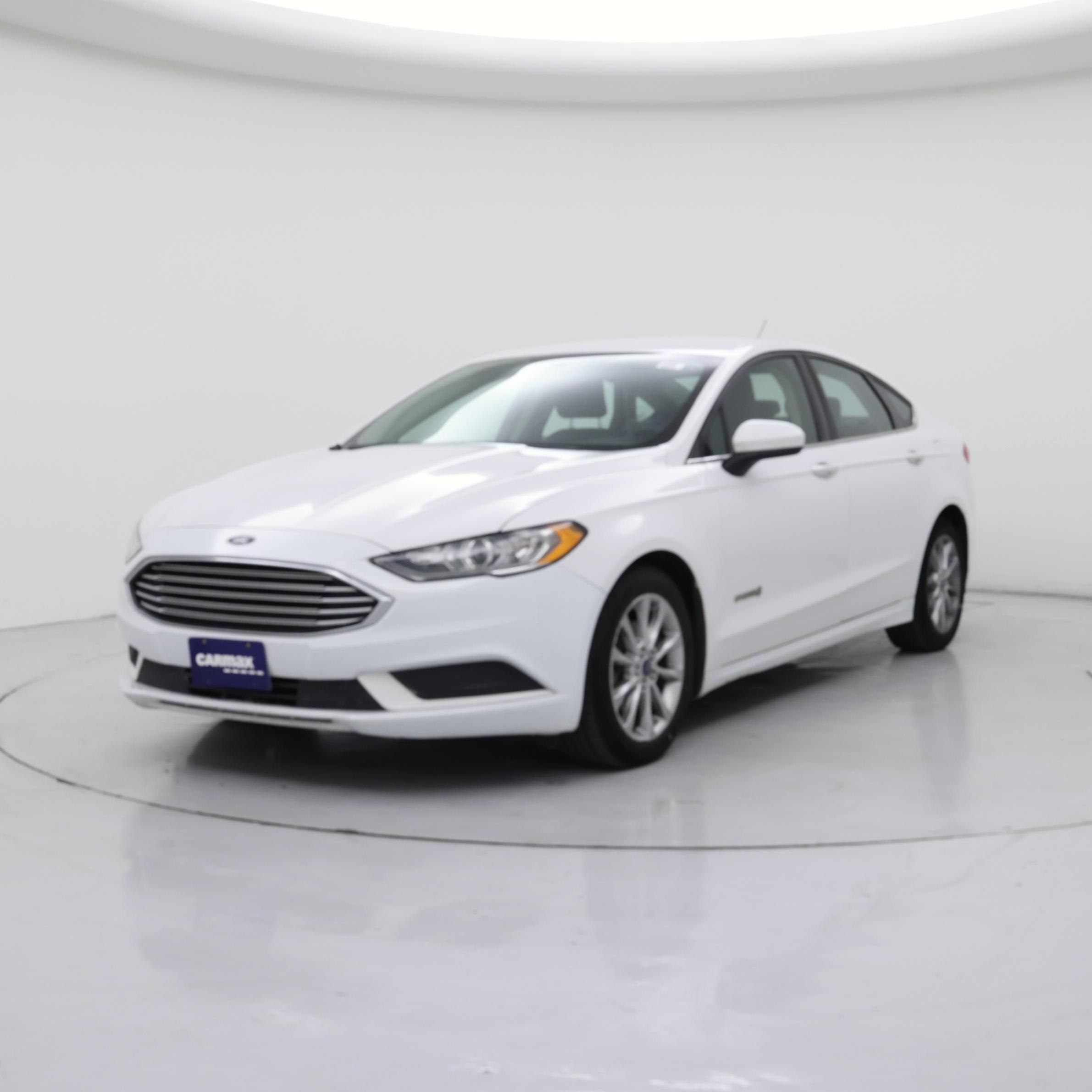 Thumbnail: 2017 Ford Fusion - 4