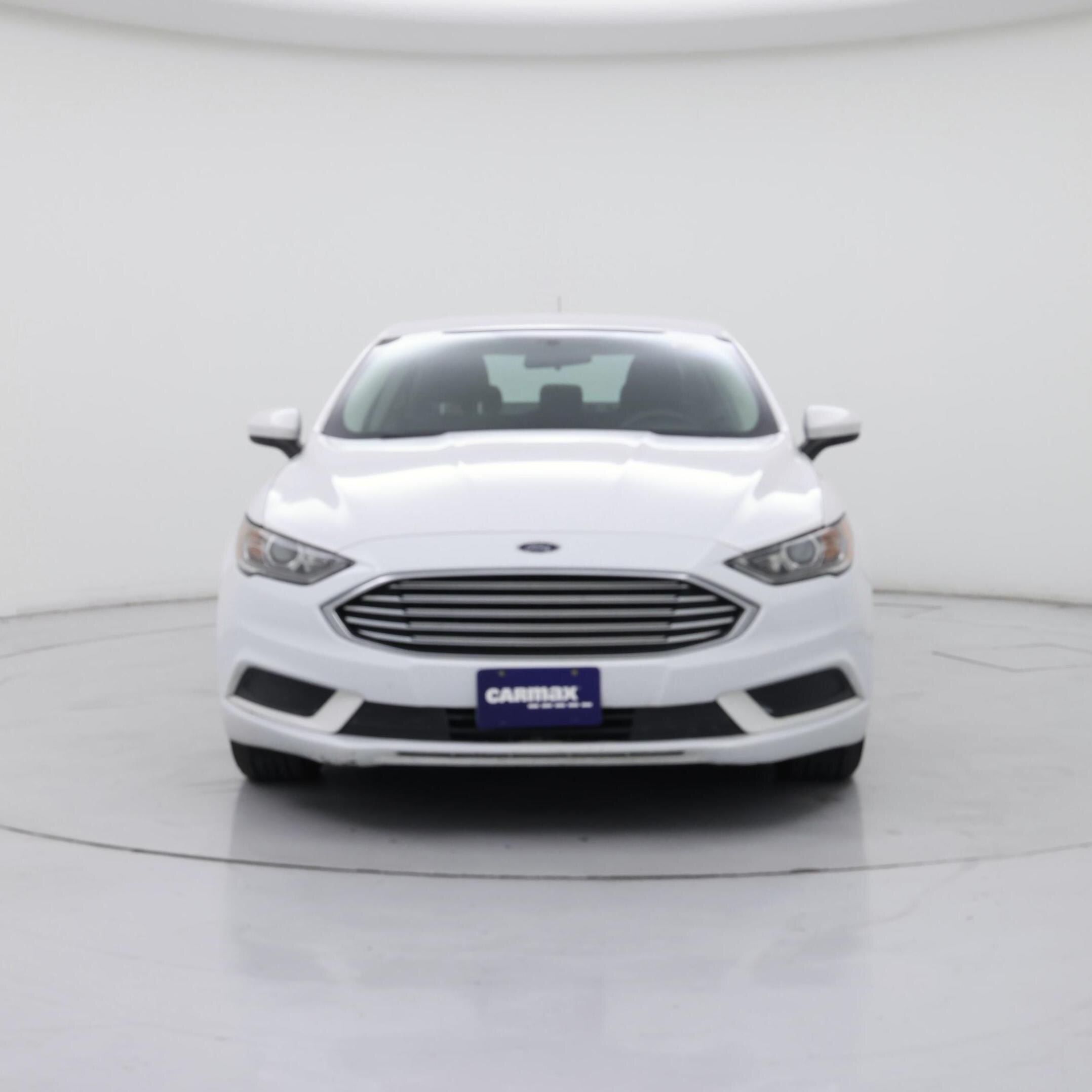 Thumbnail: 2017 Ford Fusion - 5
