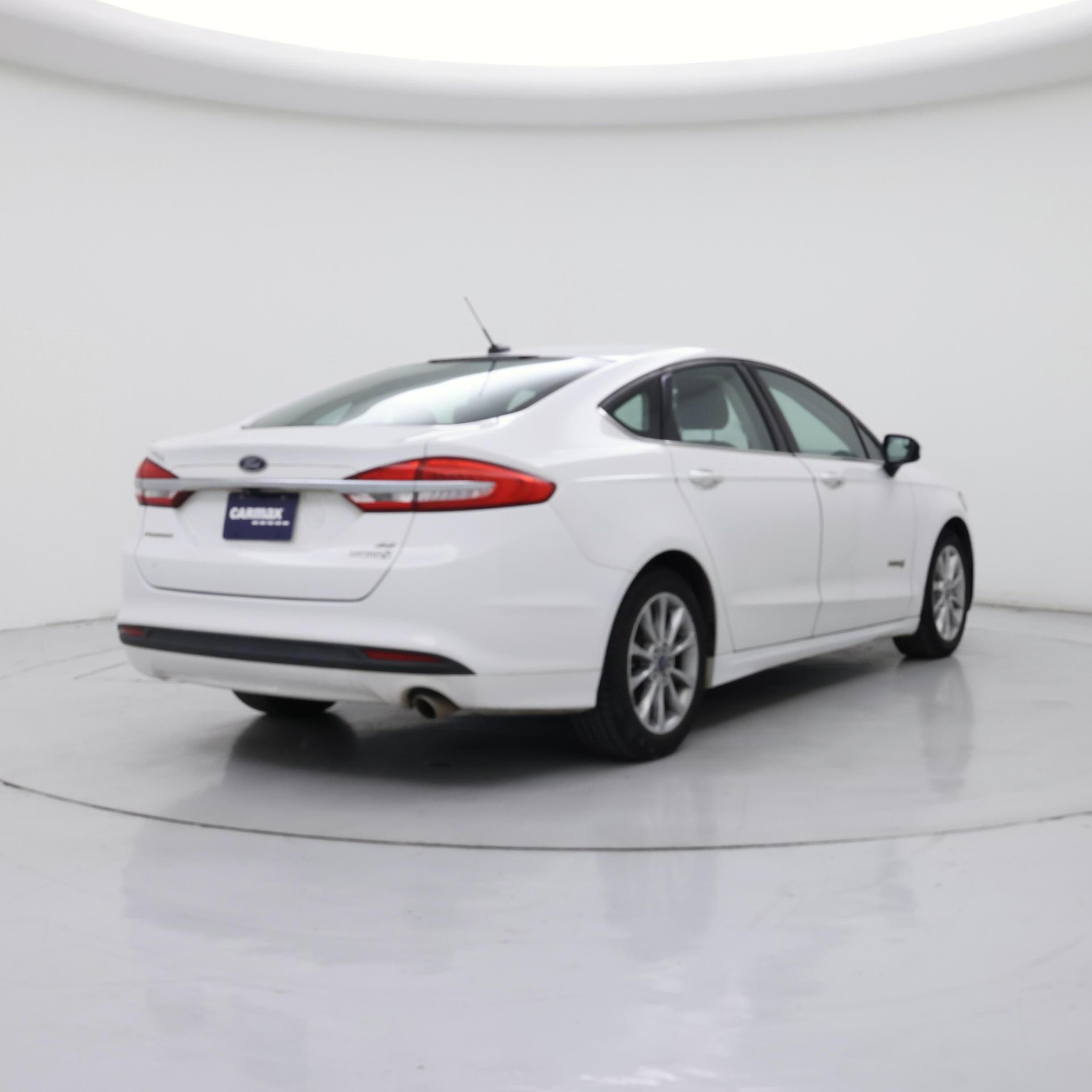 Thumbnail: 2017 Ford Fusion - 8