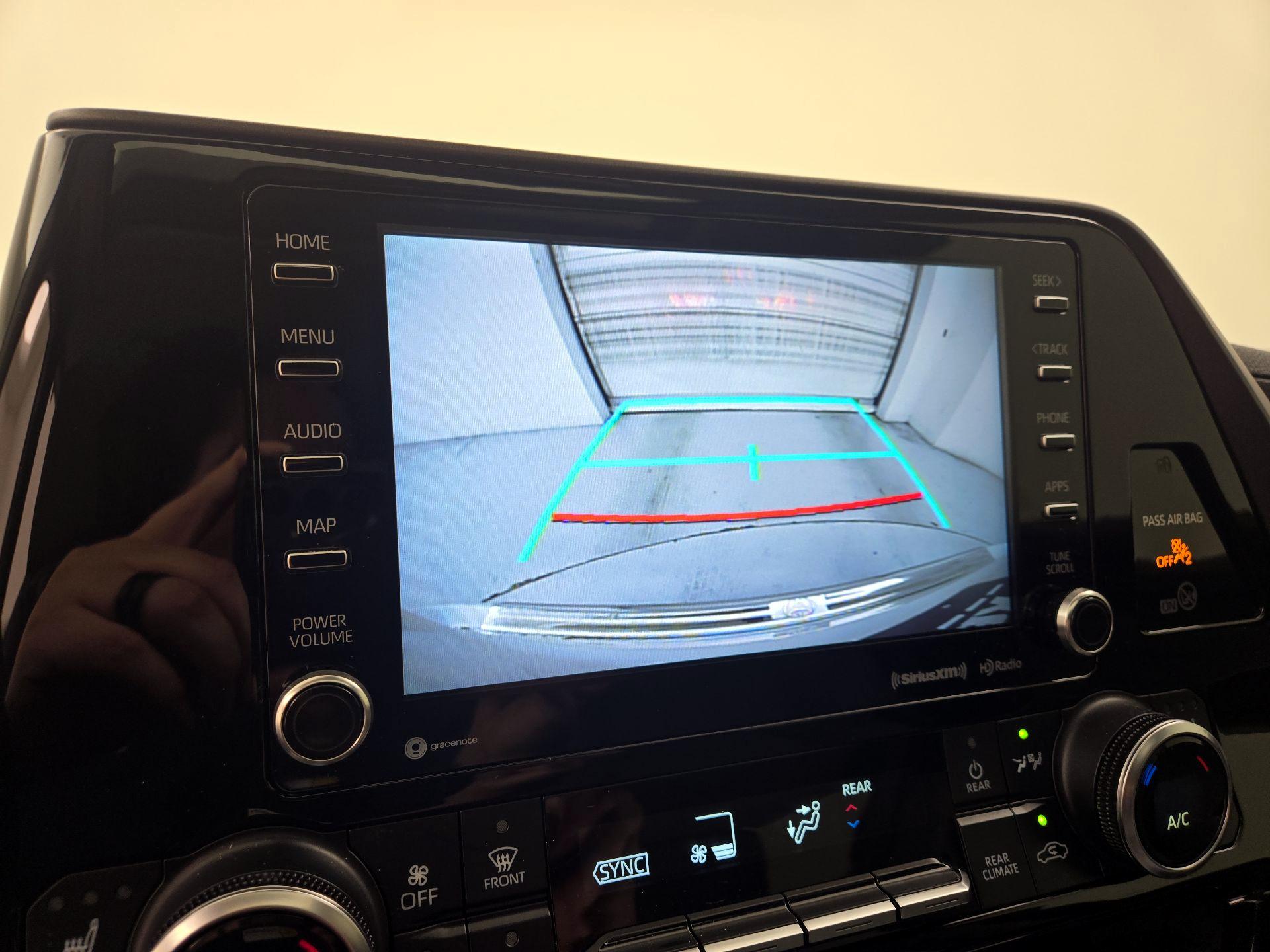 Thumbnail: 2020 Toyota Highlander - 14