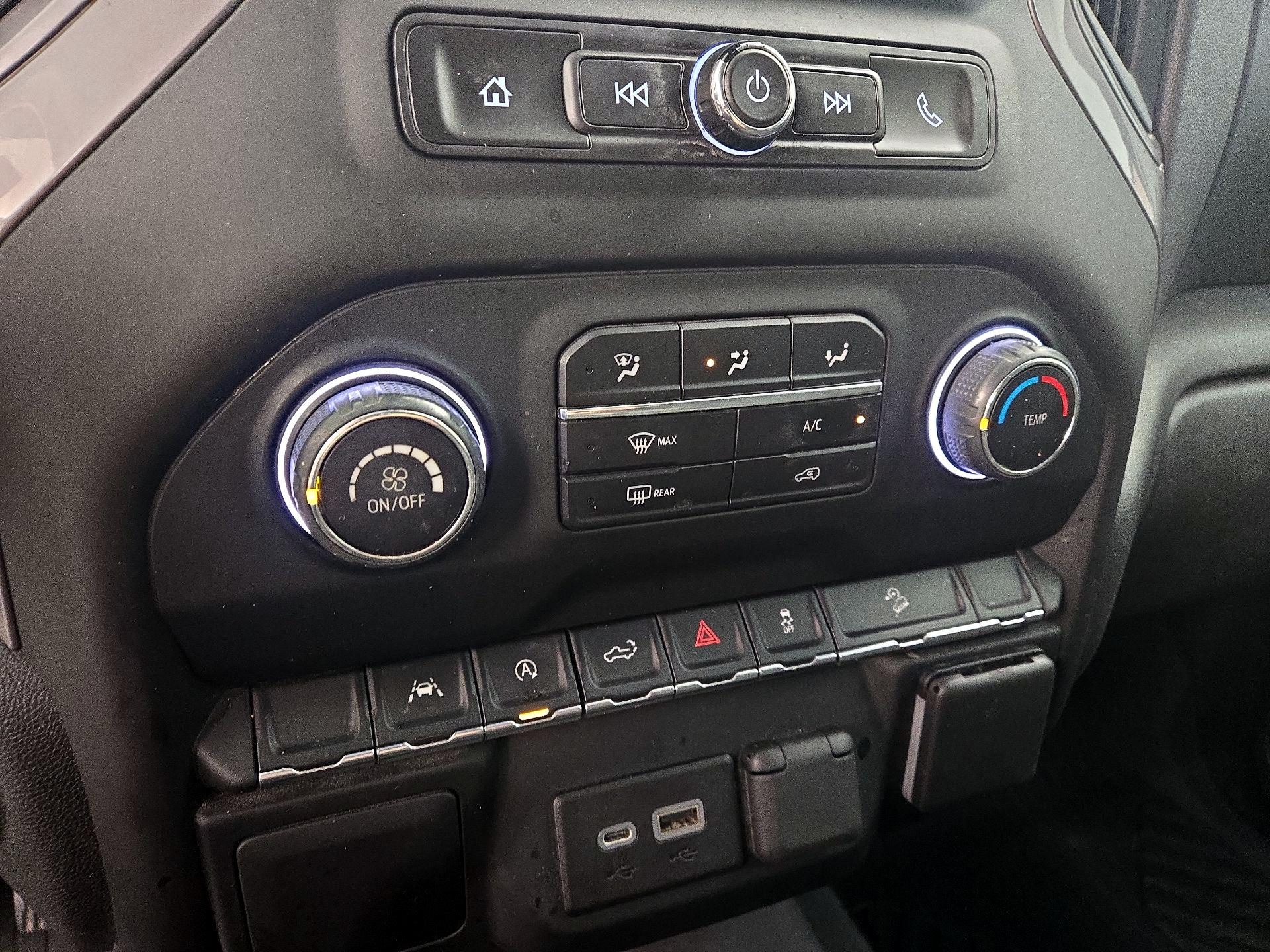 Thumbnail: 2022 Chevrolet Silverado 1500 - 16