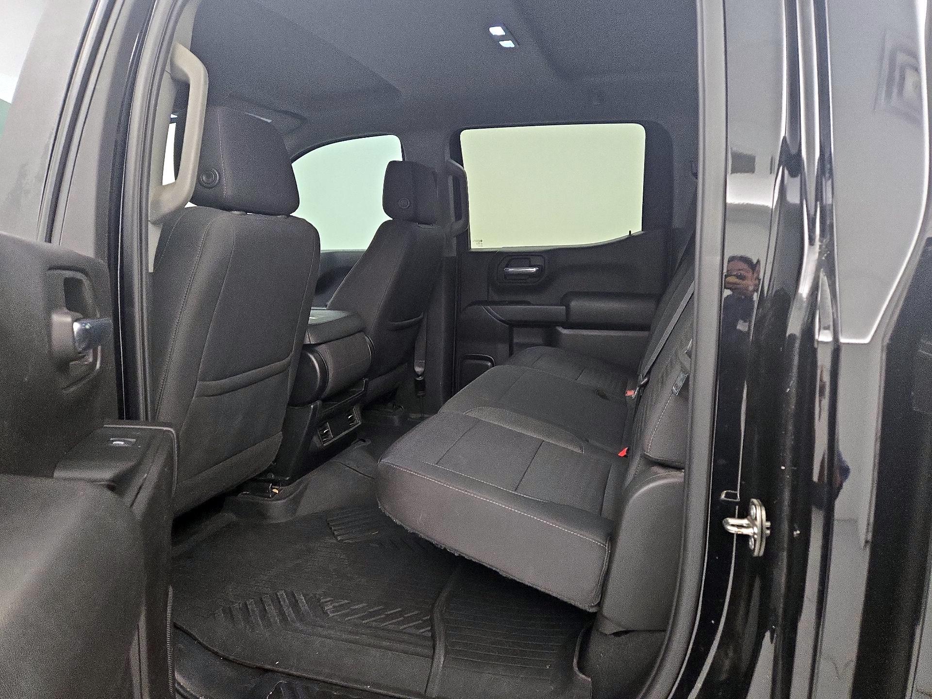 Thumbnail: 2022 Chevrolet Silverado 1500 - 19