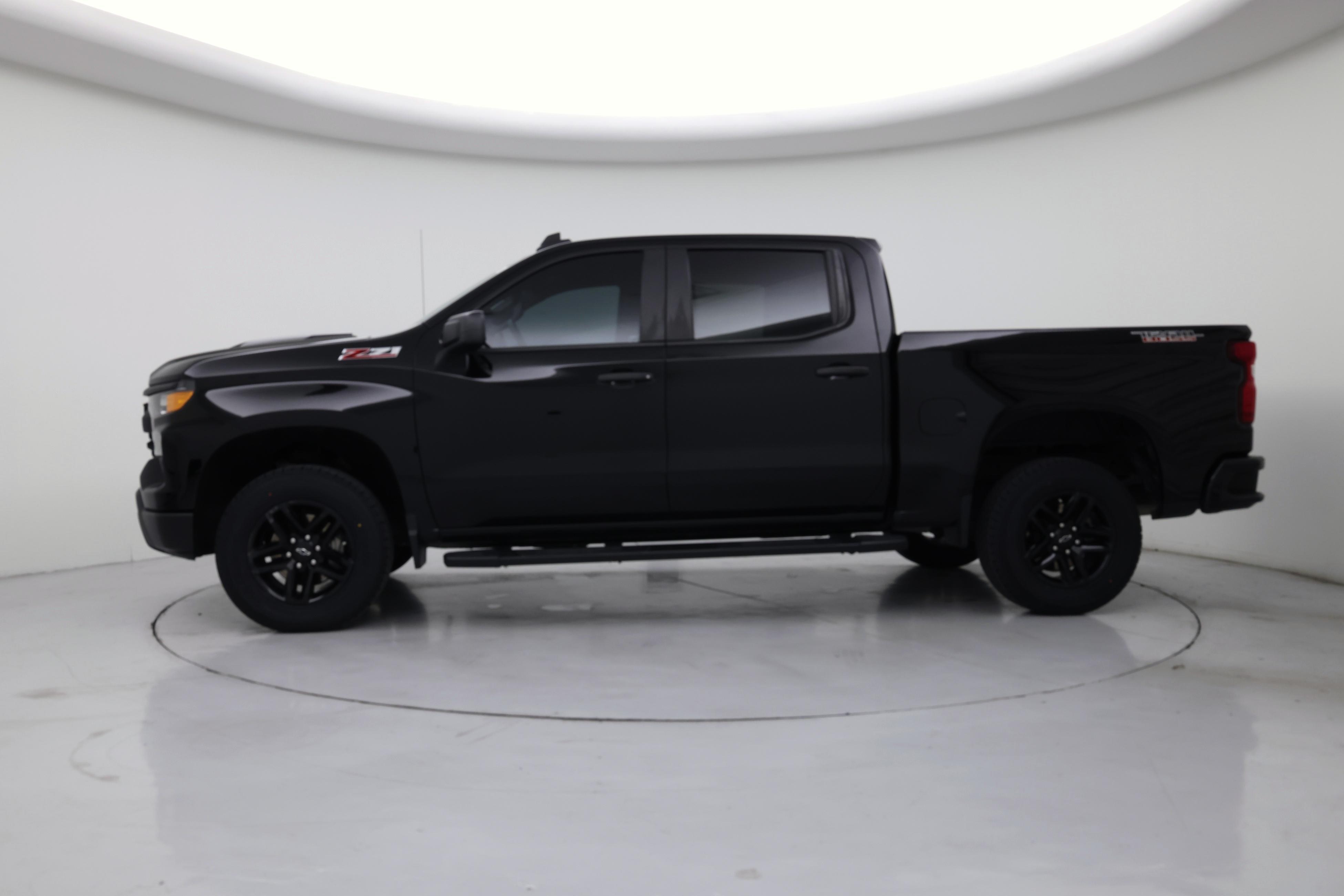 Thumbnail: 2022 Chevrolet Silverado 1500 - 3