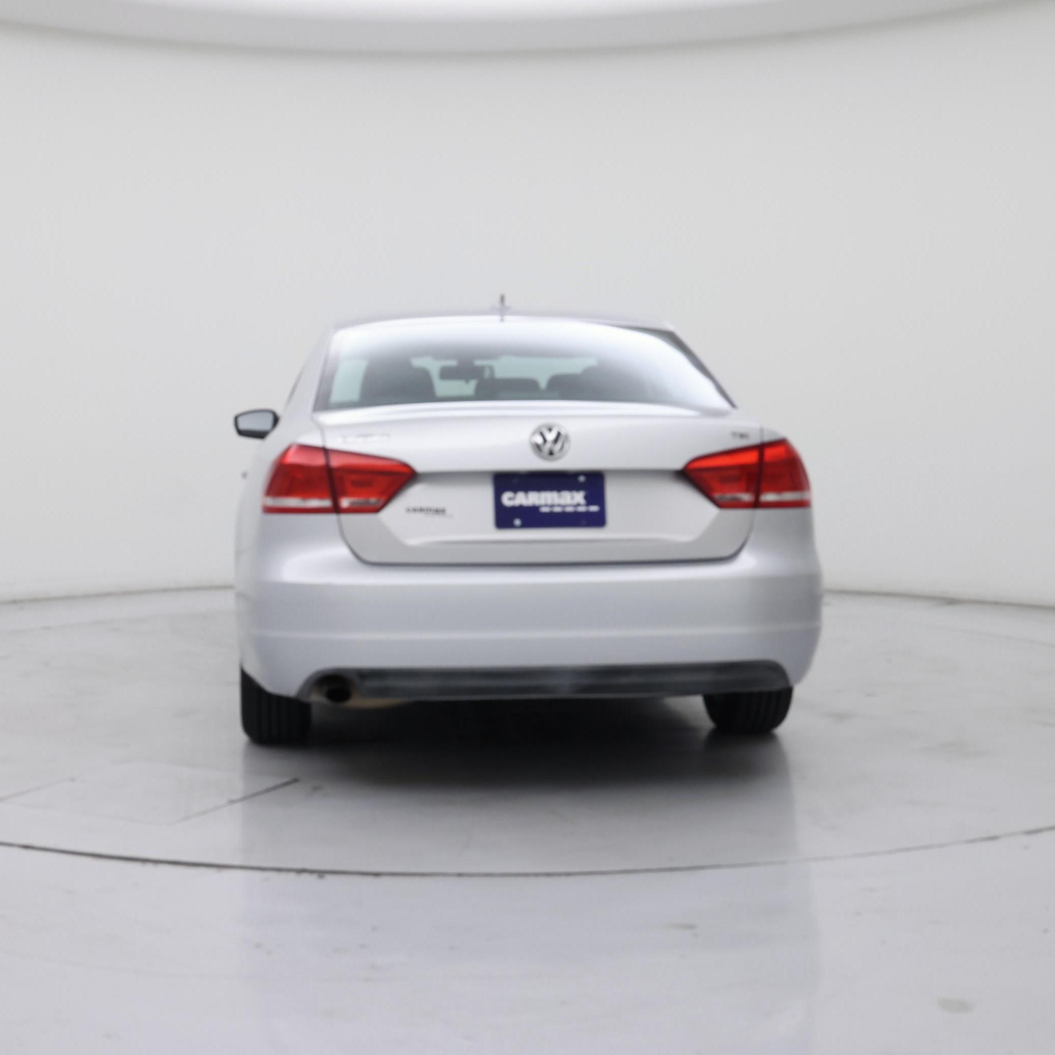 Thumbnail: 2015 Volkswagen Passat - 6