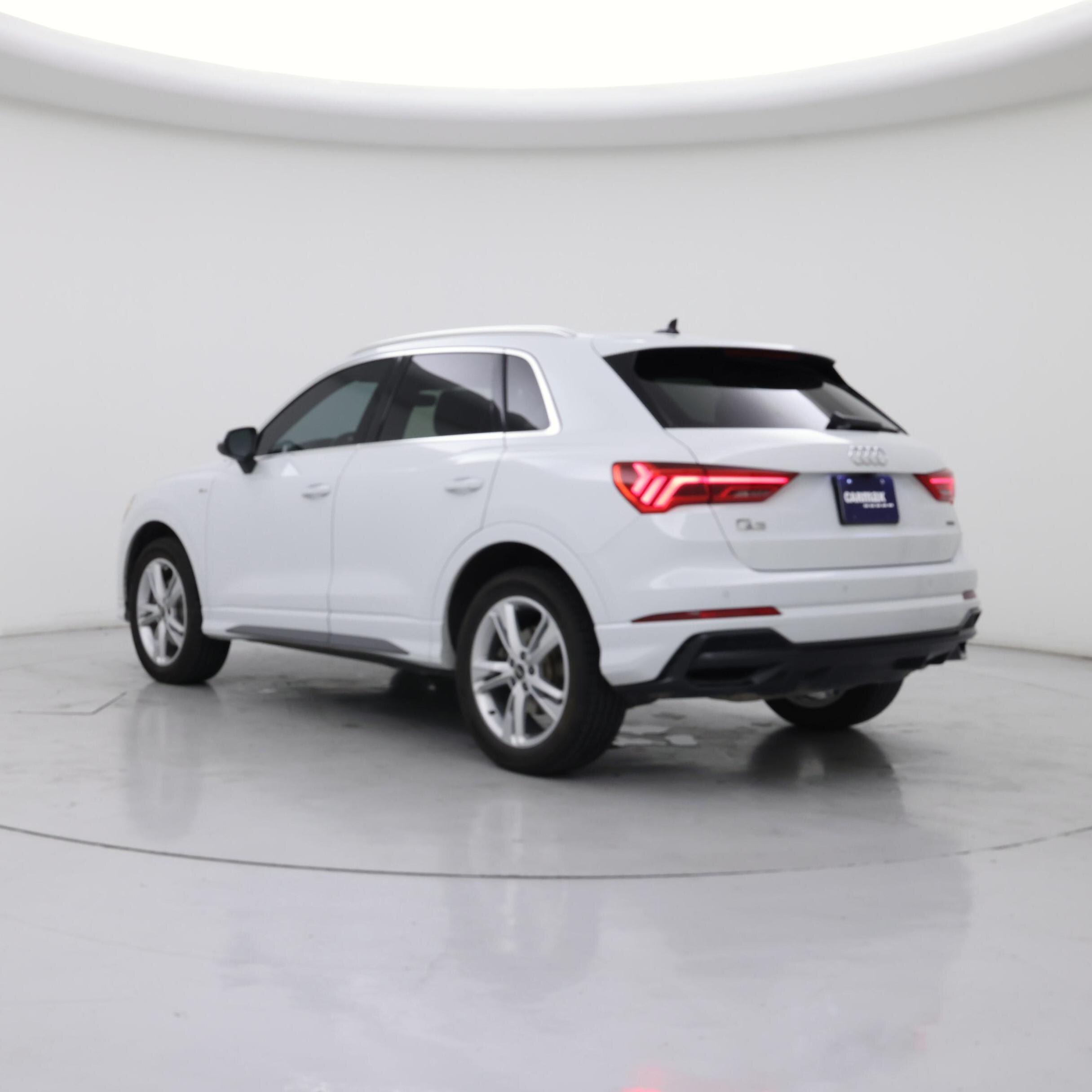 Thumbnail: 2022 Audi Q3 - 2