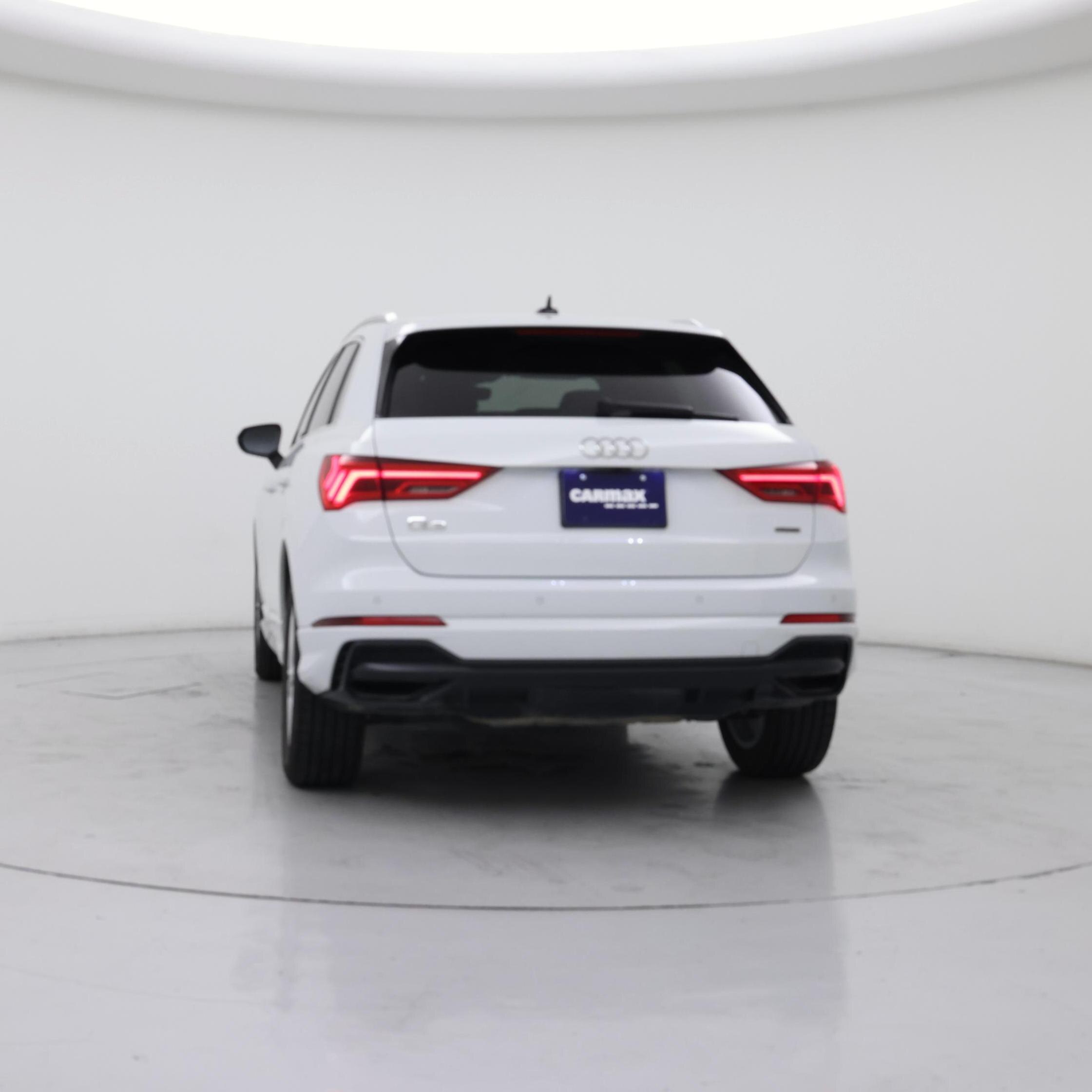 Thumbnail: 2022 Audi Q3 - 6