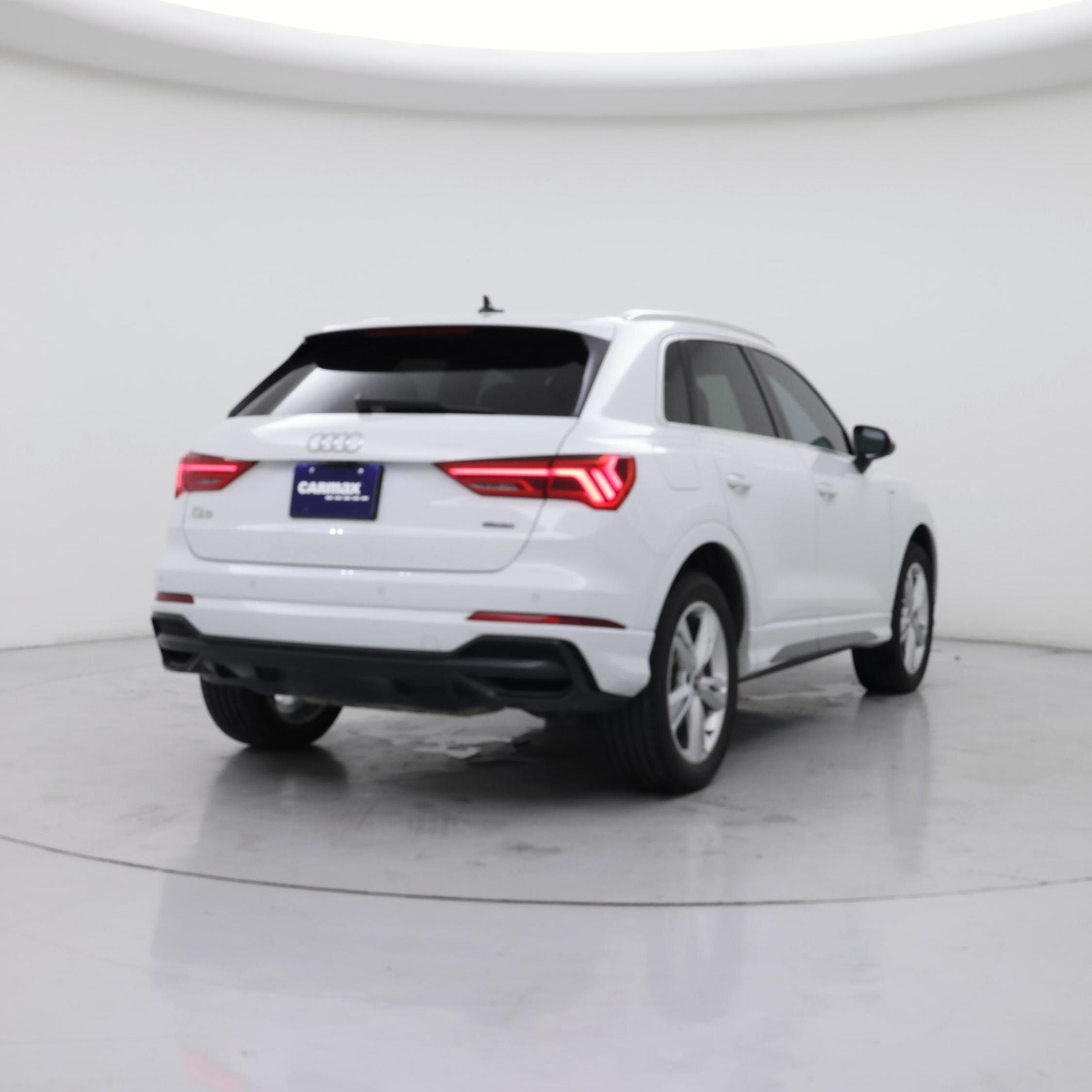 Thumbnail: 2022 Audi Q3 - 8