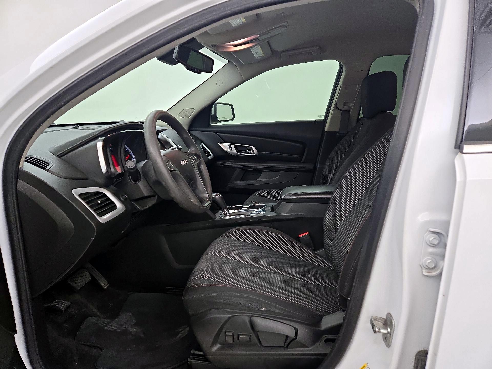 Thumbnail: 2017 GMC Terrain - 11