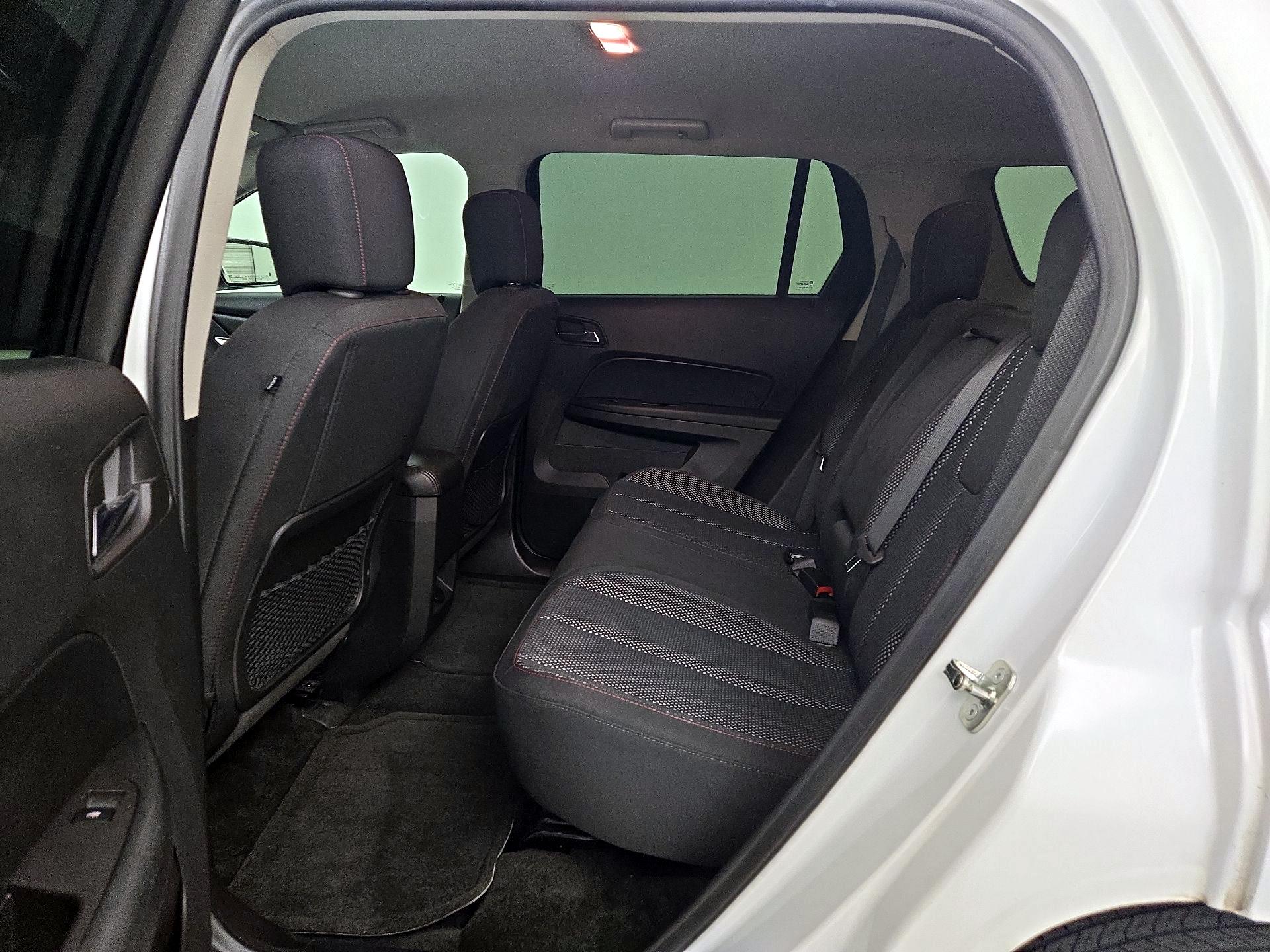 Thumbnail: 2017 GMC Terrain - 18