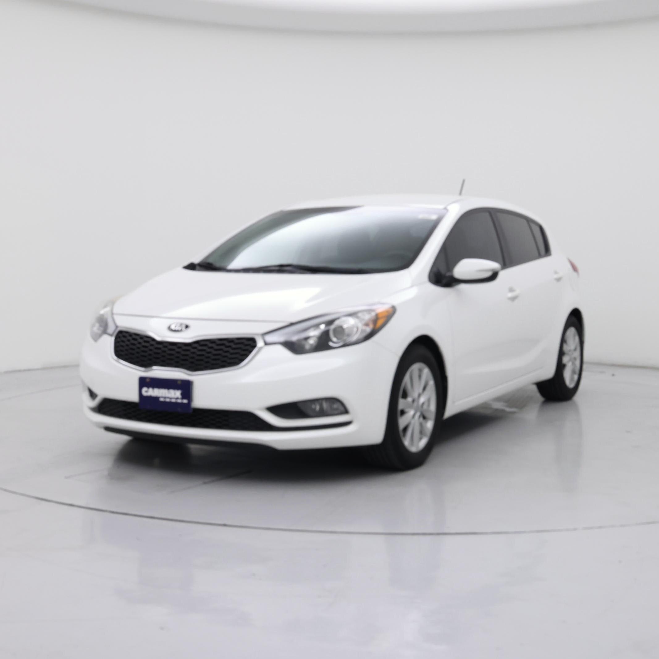 Thumbnail: 2016 Kia Forte - 4