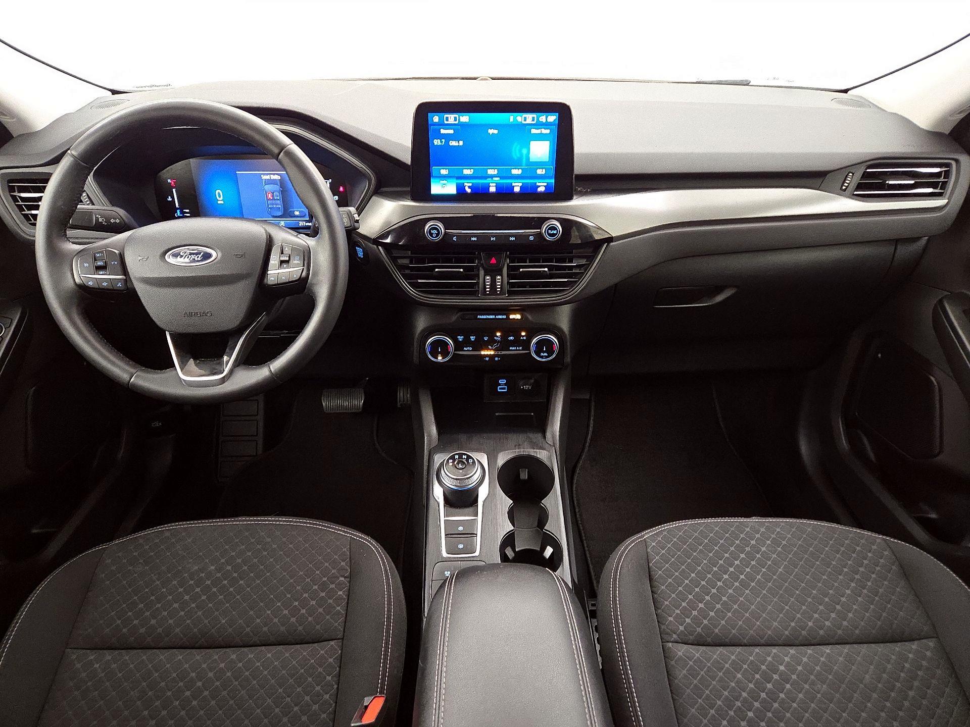 Thumbnail: 2023 Ford Escape - 9