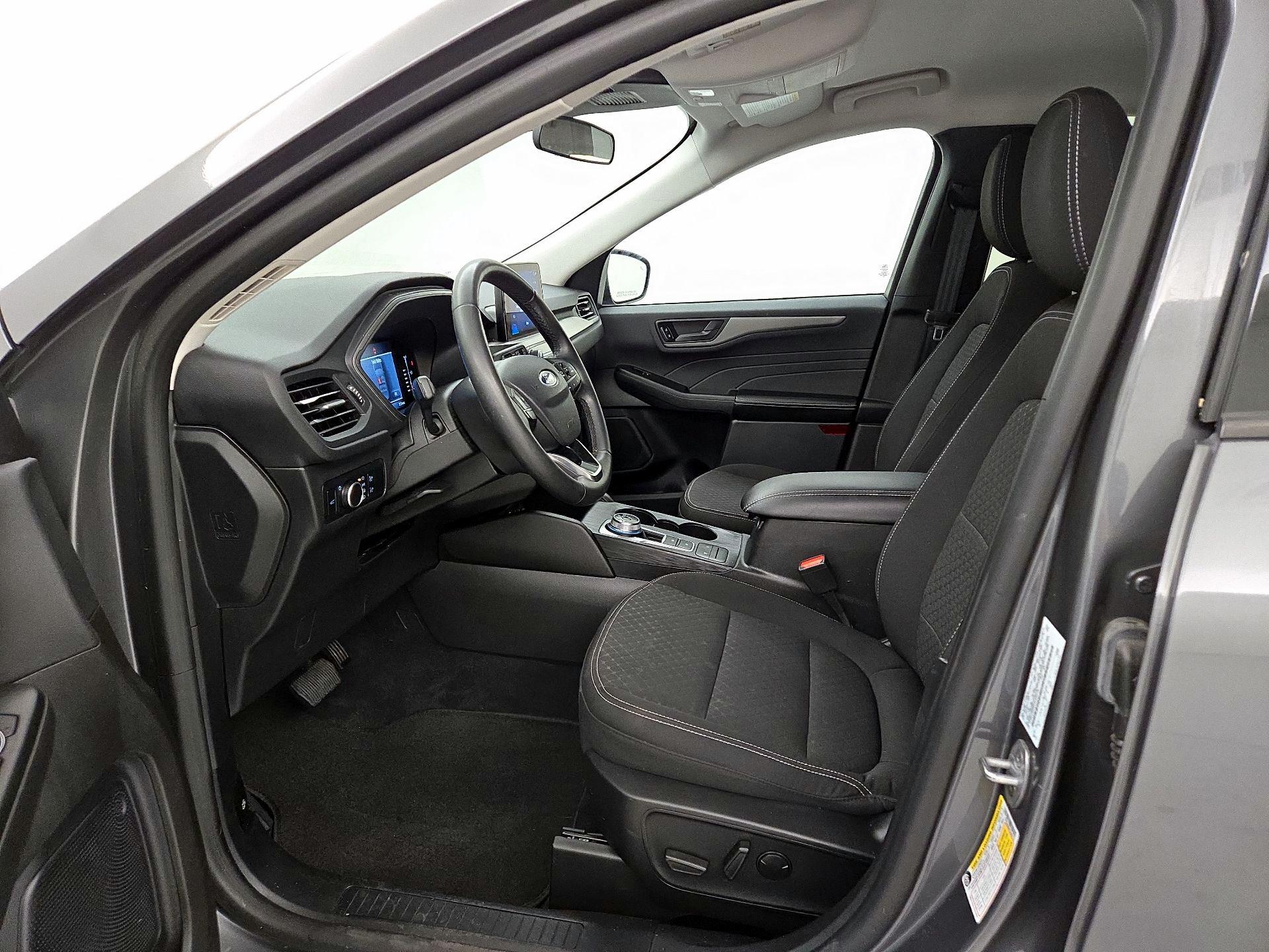 Thumbnail: 2023 Ford Escape - 11