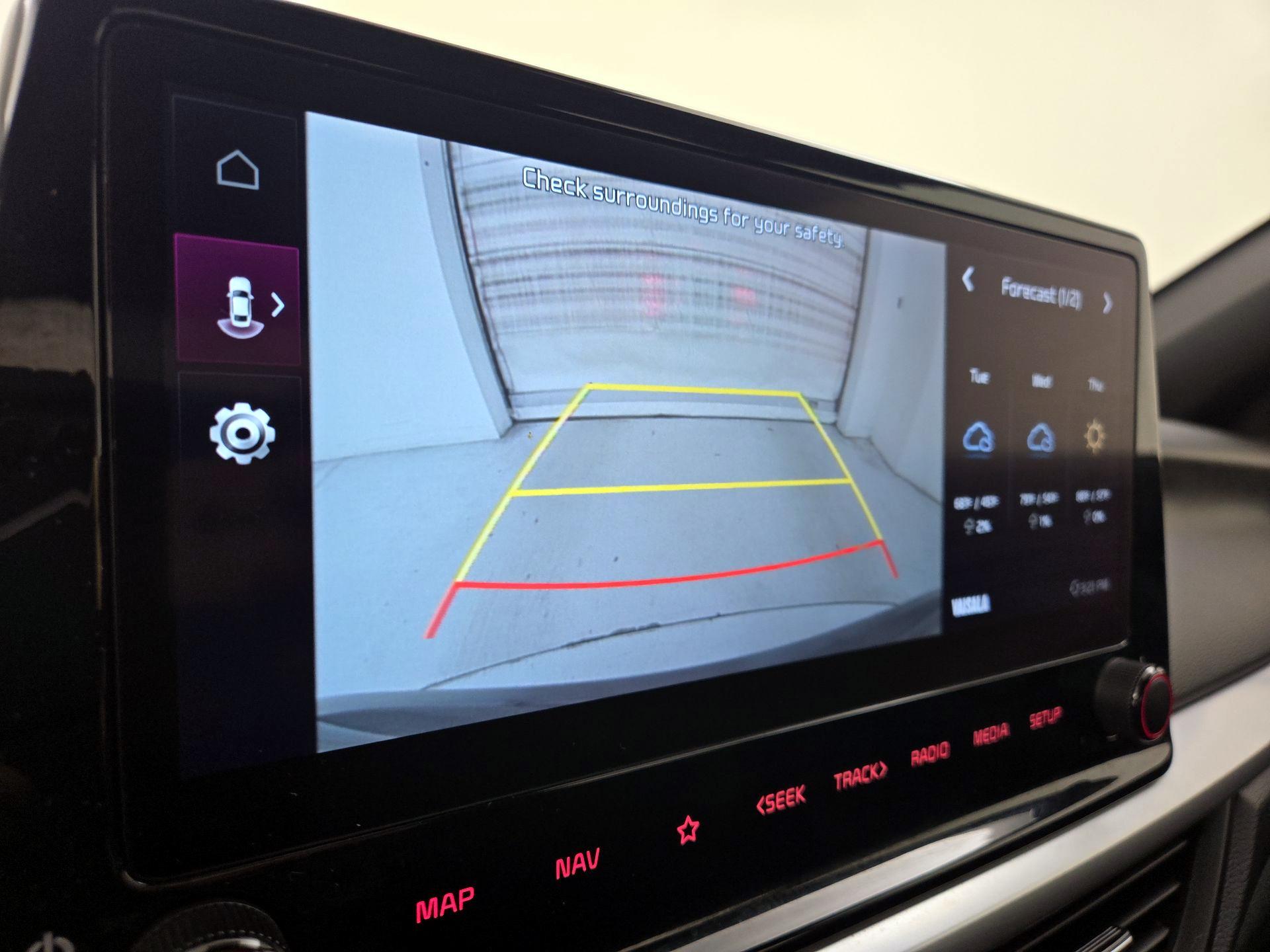 Thumbnail: 2024 Kia Forte - 15