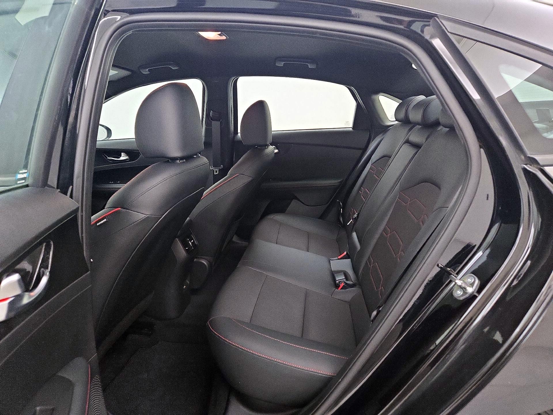 Thumbnail: 2024 Kia Forte - 20