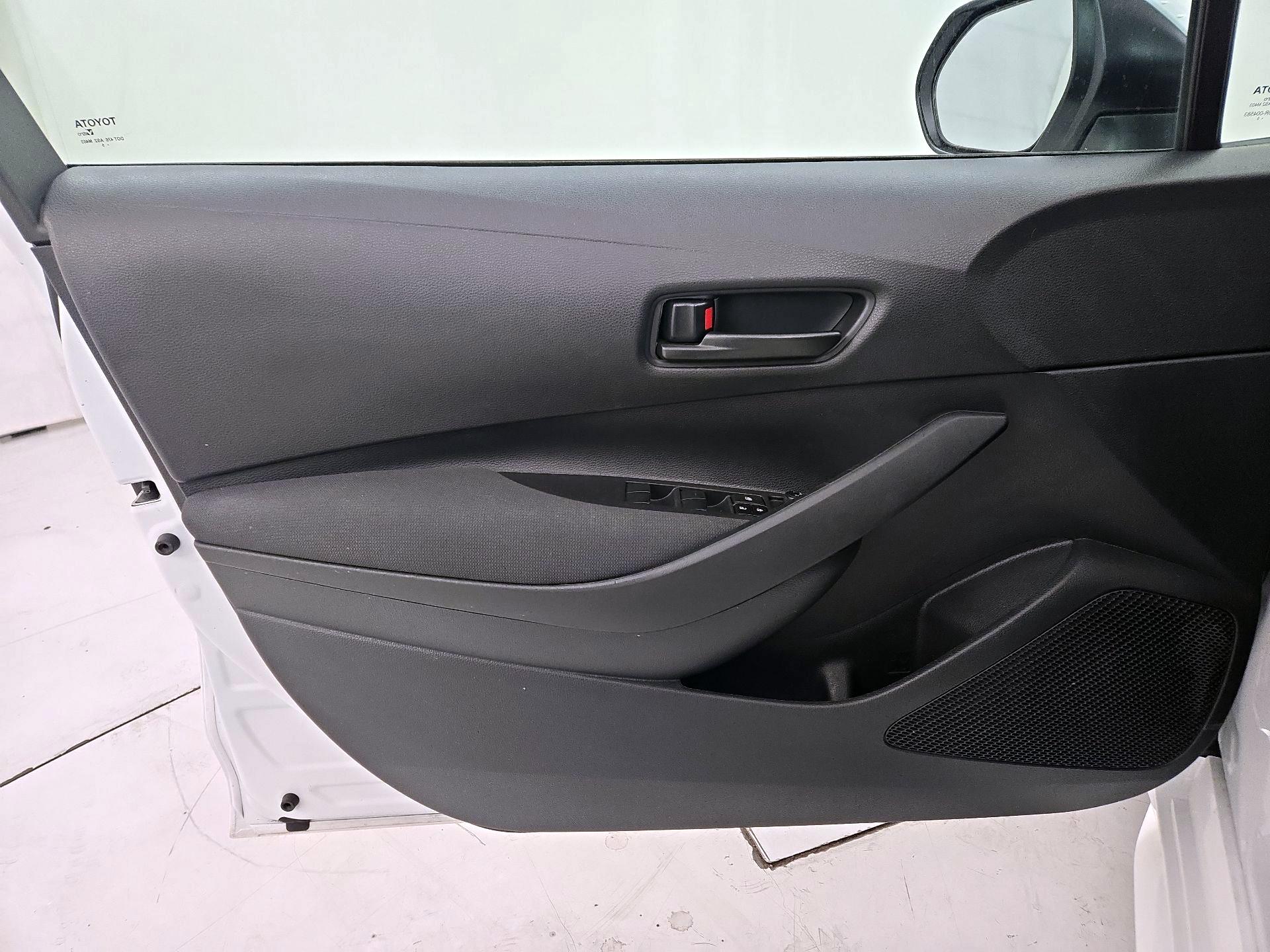 Thumbnail: 2025 Toyota Corolla - 12