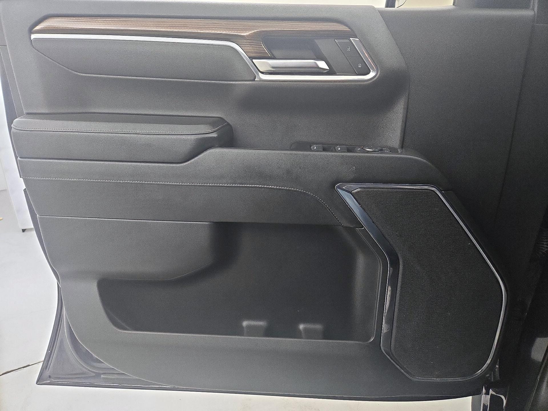 Thumbnail: 2023 Chevrolet Silverado 1500 - 12