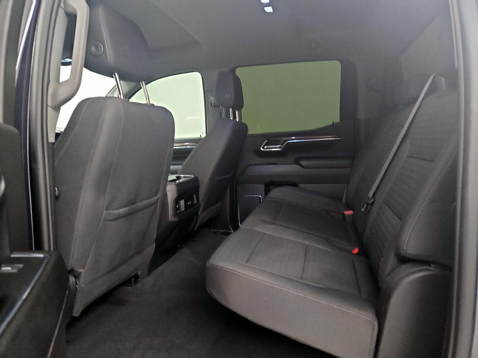 Thumbnail: 2023 Chevrolet Silverado 1500 - 20