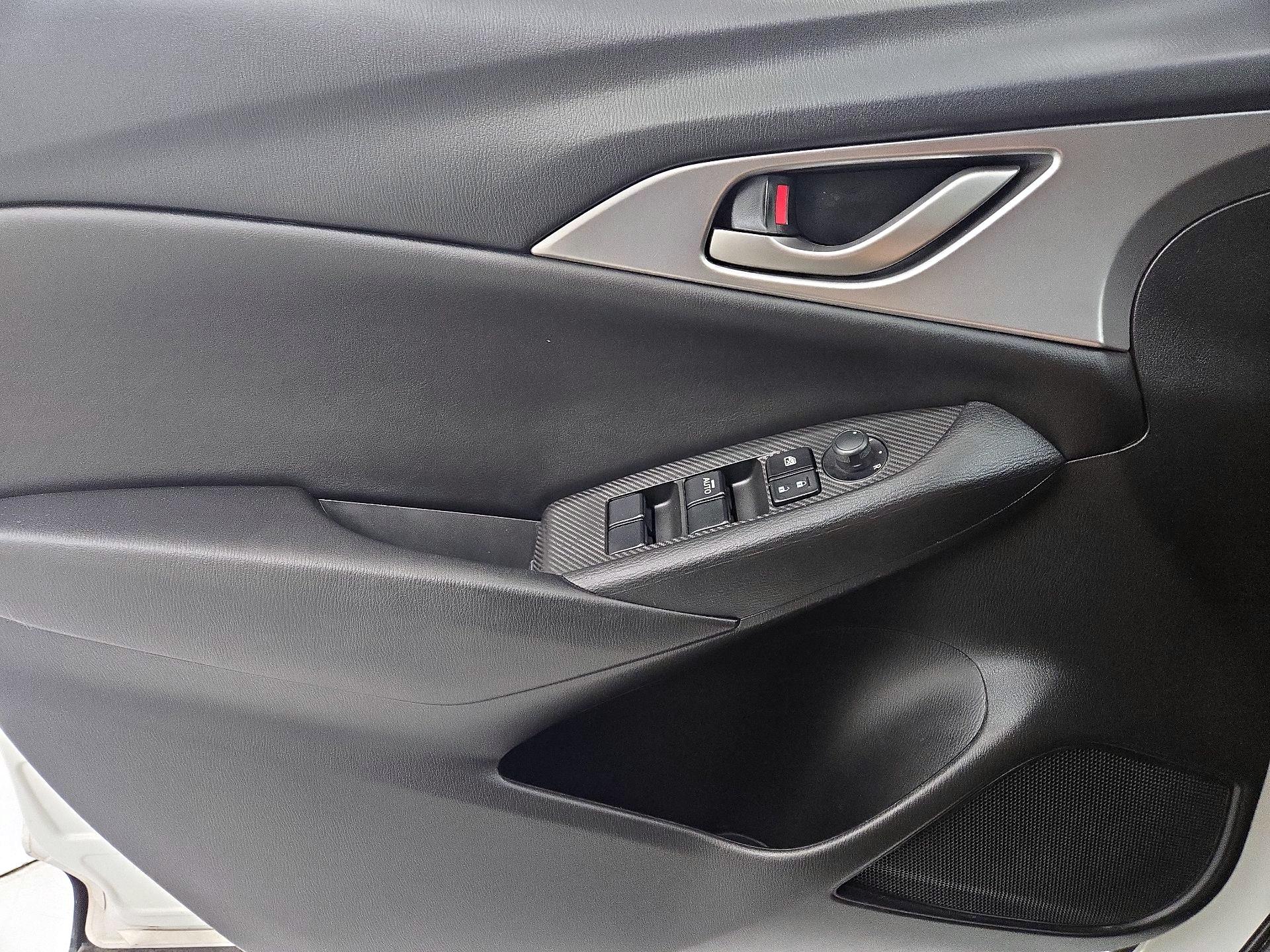 Thumbnail: 2021 Mazda CX-3 - 12